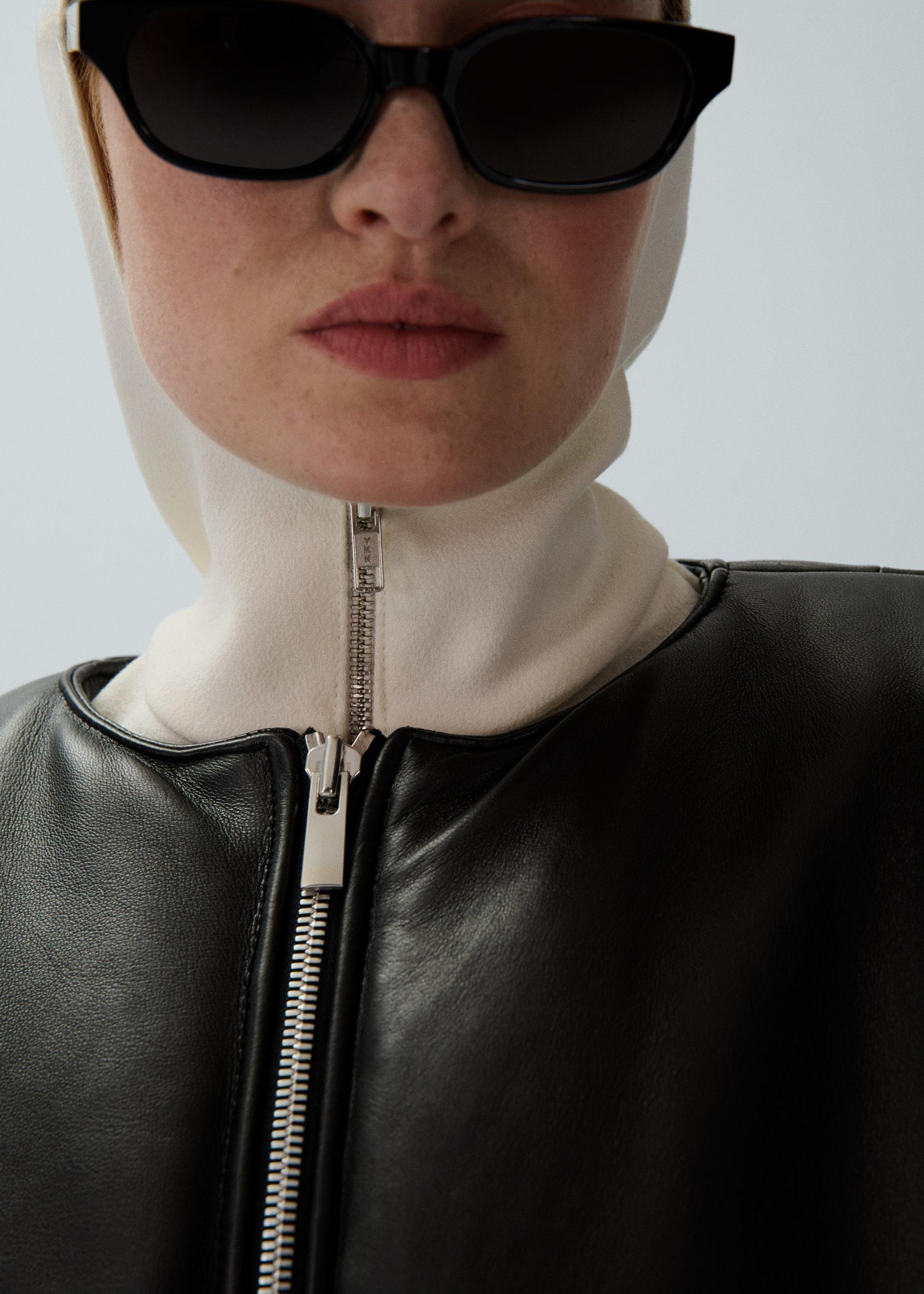 Collarless puffer jacket in black leather Product Image