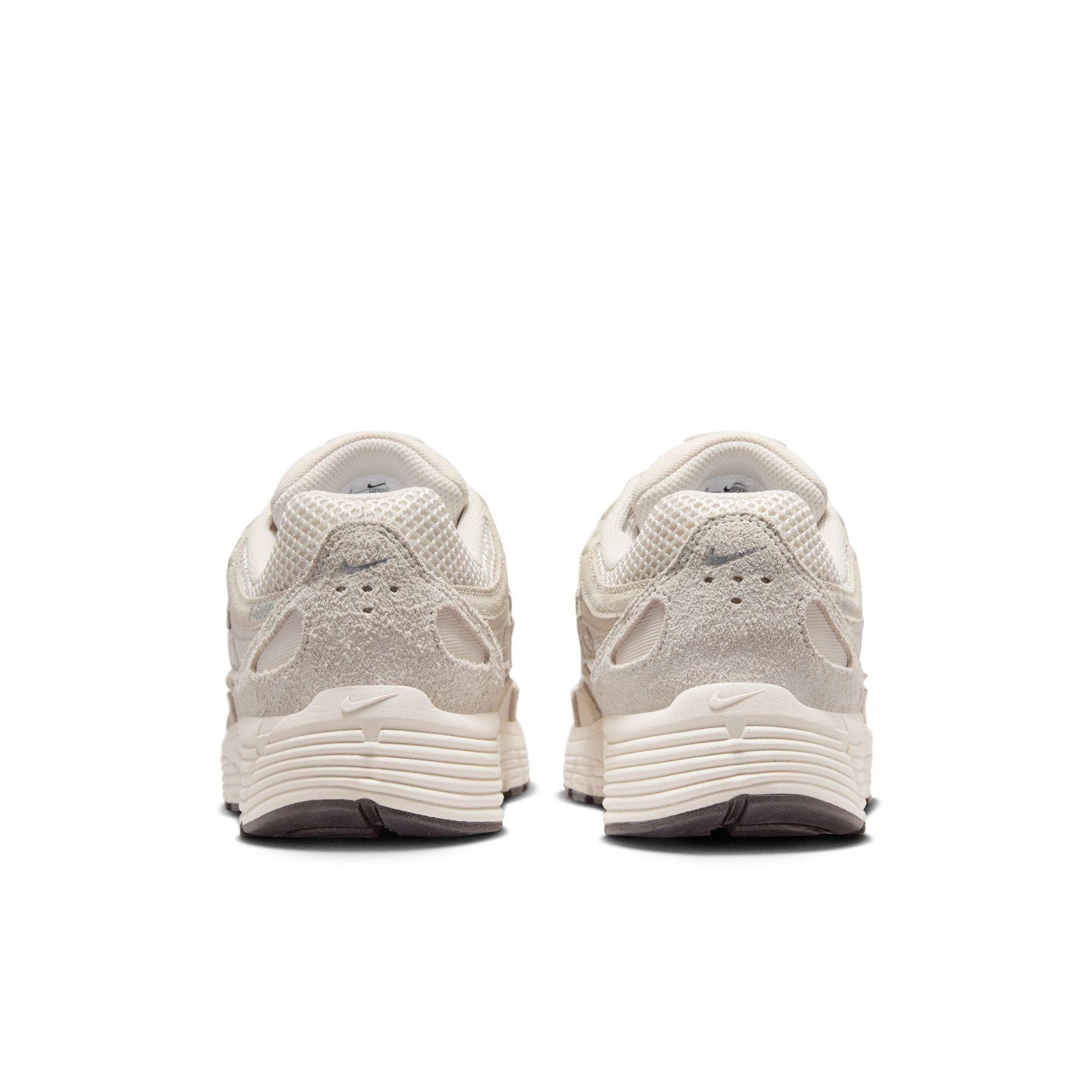 NIKE P-6000 SE Male Product Image