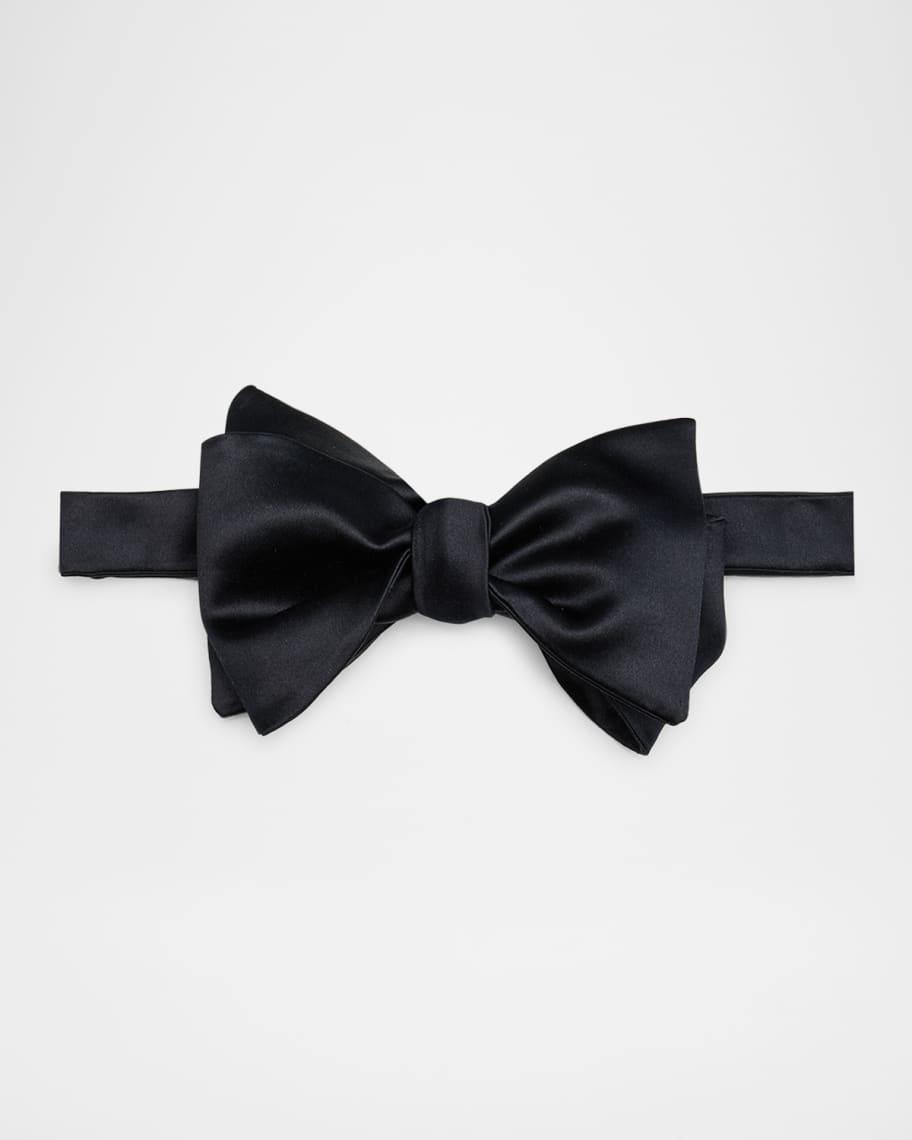 Mens Silk Pre-Tied Bow Tie Product Image