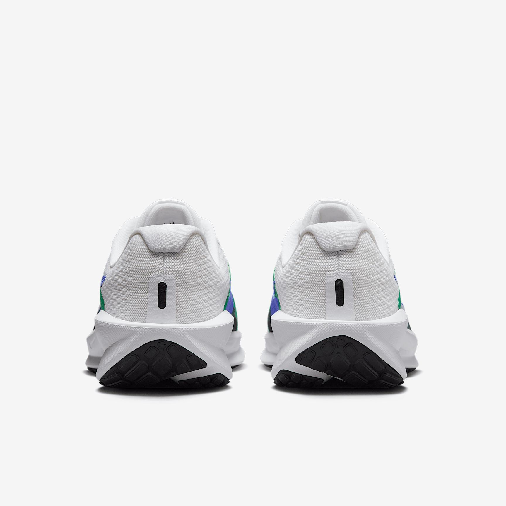 Nike Women's Downshifter 13 Road Running Shoes (Extra Wide) Product Image