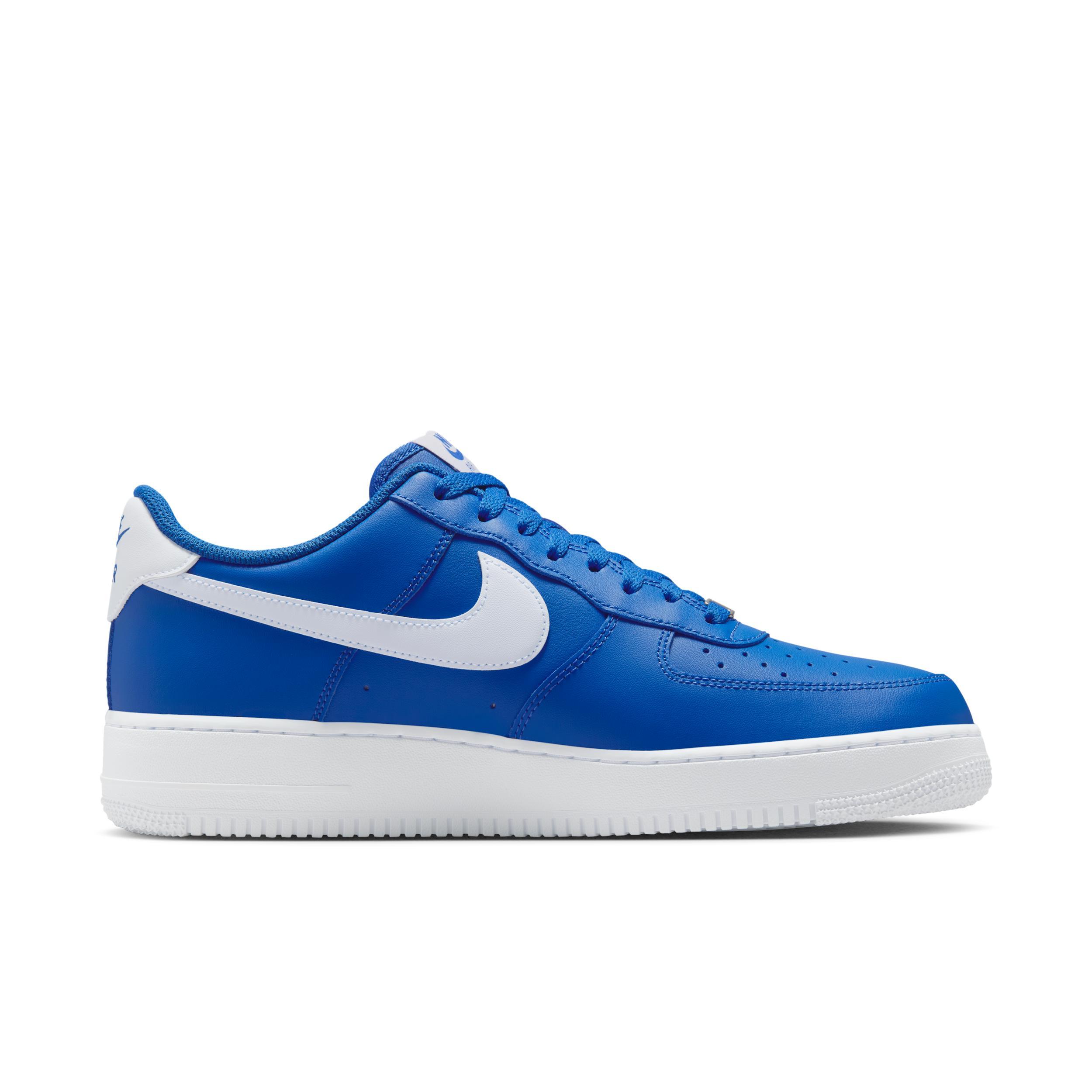 Nike Men's Air Force 1 '07 Shoes Product Image
