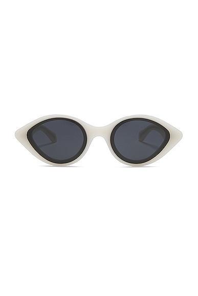 Round Sunglasses Prada Product Image