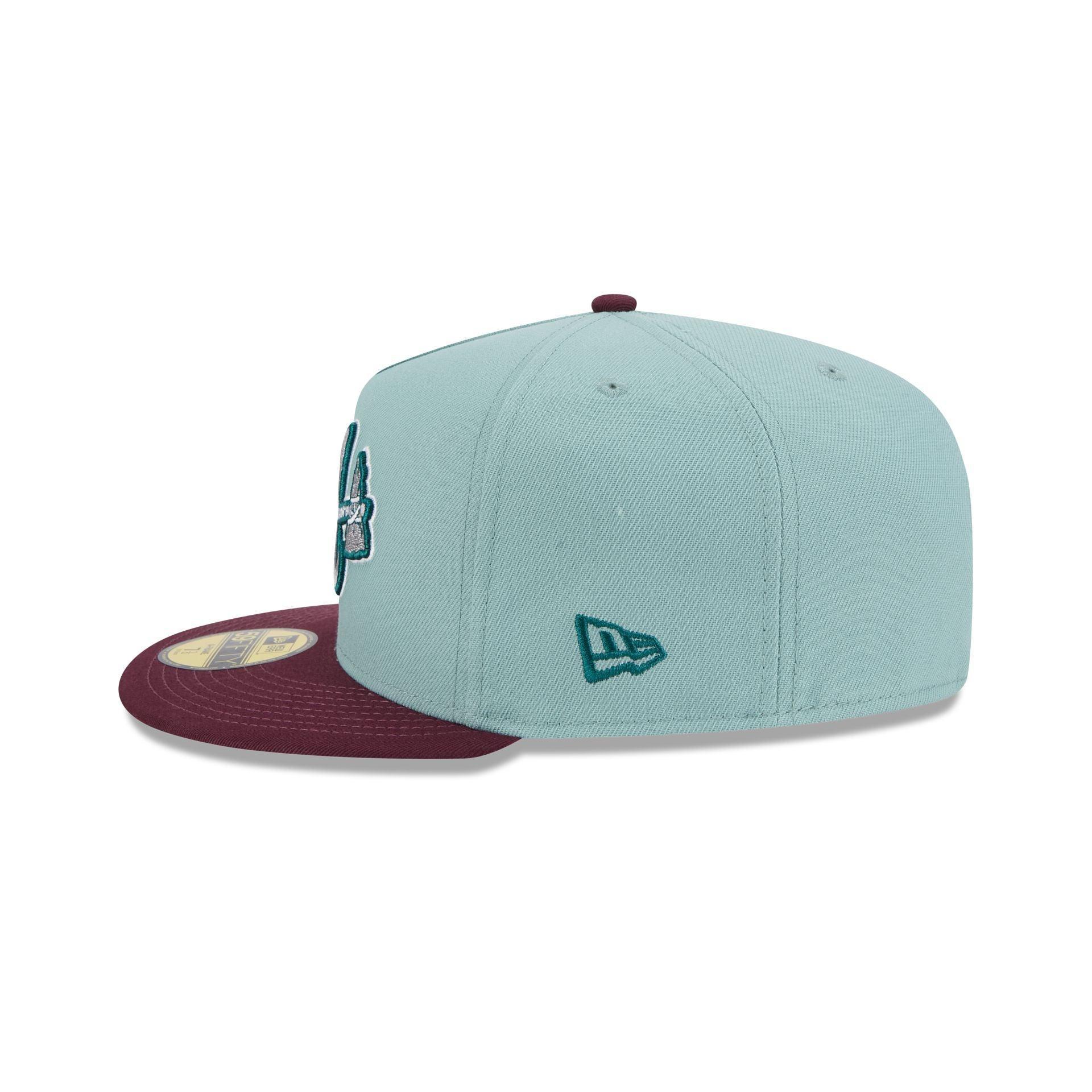 Atlanta Braves Beach Kiss Blue 59FIFTY A-Frame Fitted Hat Male Product Image