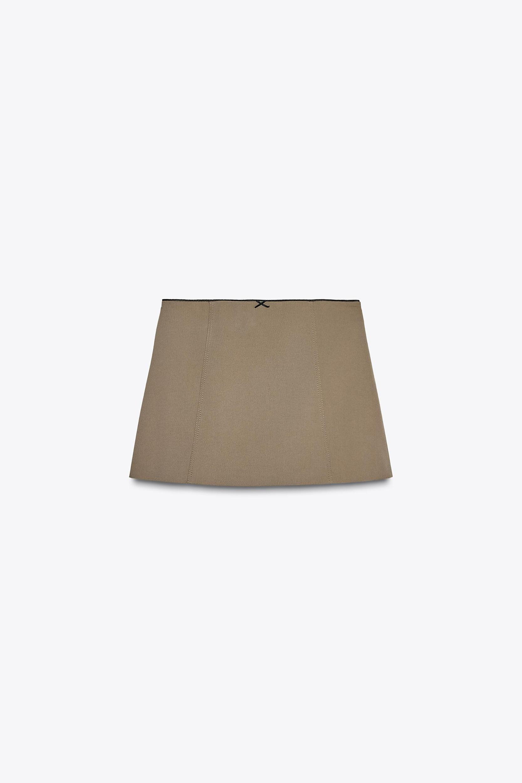 LACE TRIM MINI SKIRT Product Image