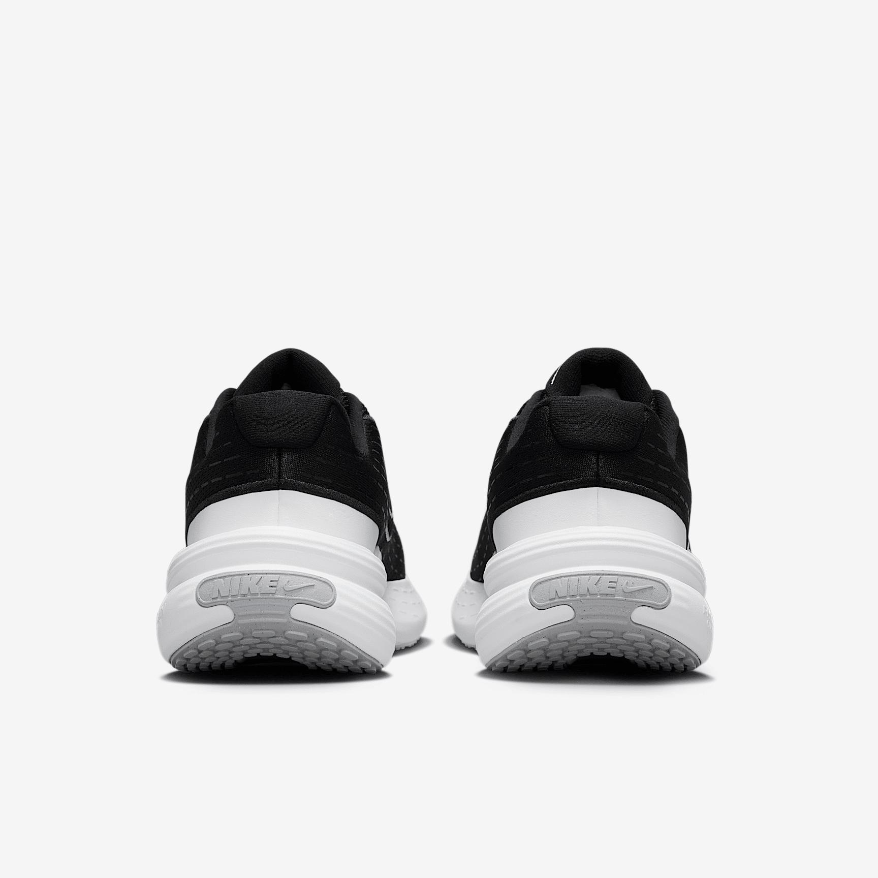Nike Women's Uplift SC Shoes Product Image