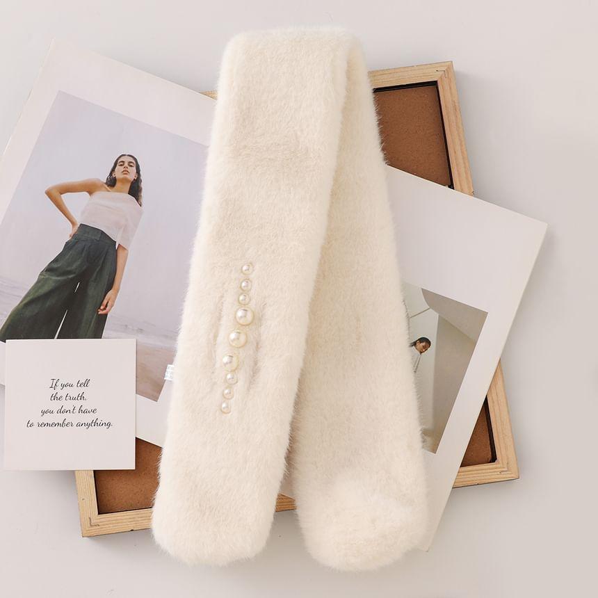 Plain Faux Pearl Embellished Faux Fur Scarf Product Image