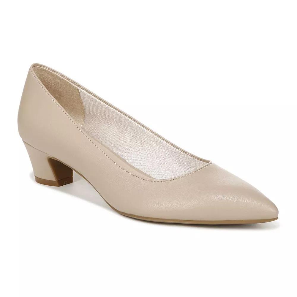 LifeStride Minx Womens Pumps Tender Brown Product Image