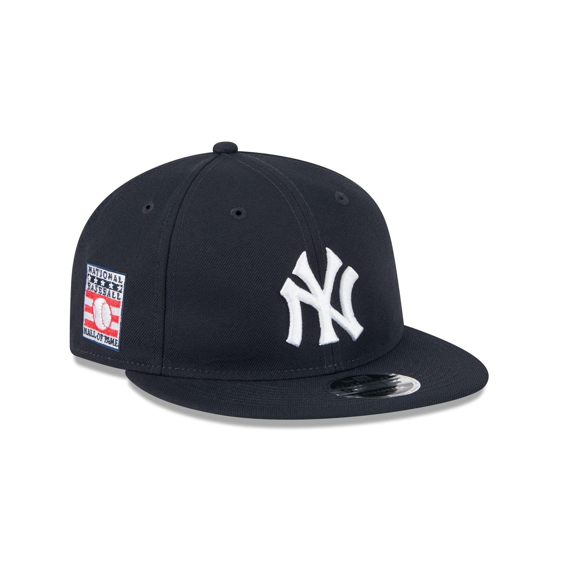 Cleveland Guardians Hall of Fame 2025 Retro Crown 9FIFTY Snapback Hat Male Product Image