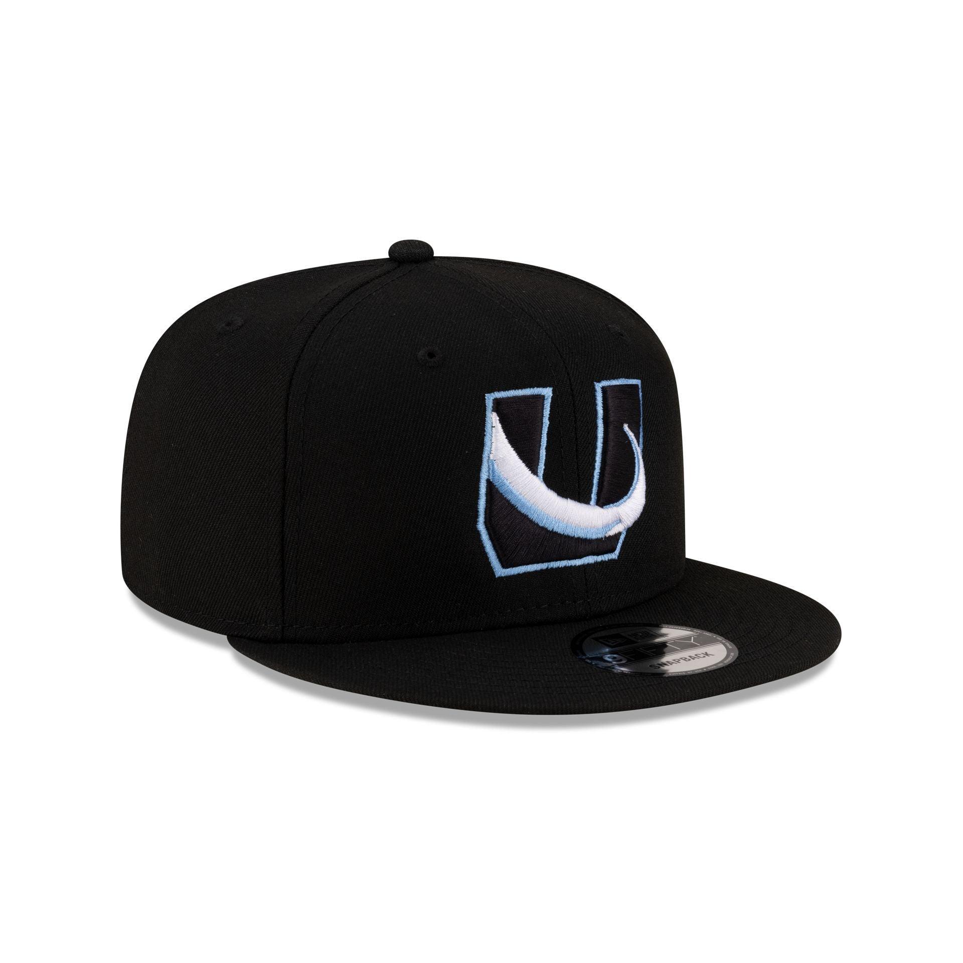 Boston Bruins Black 9FIFTY Snapback Hat Male Product Image