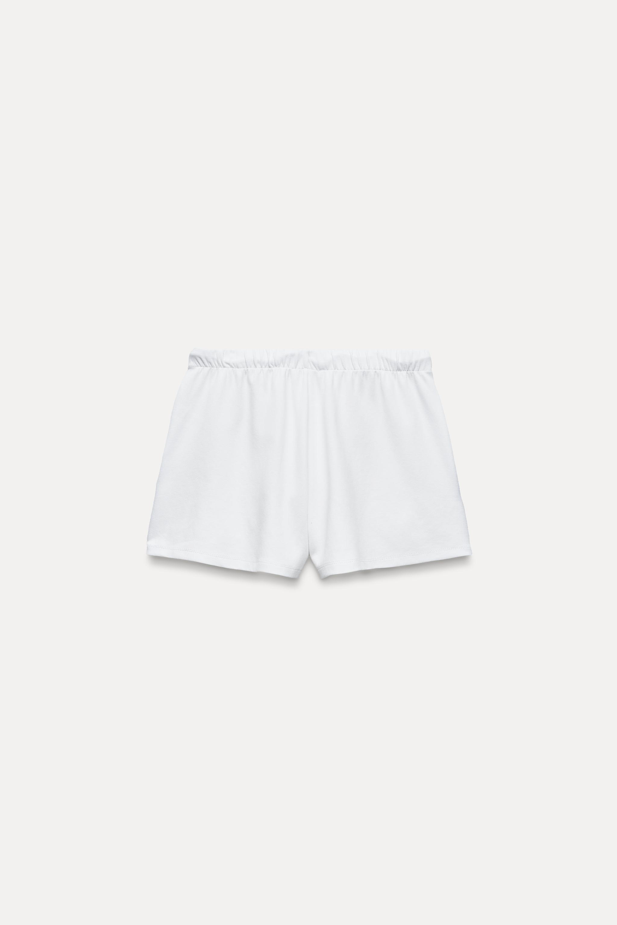INTERLOCK SHORTS Product Image