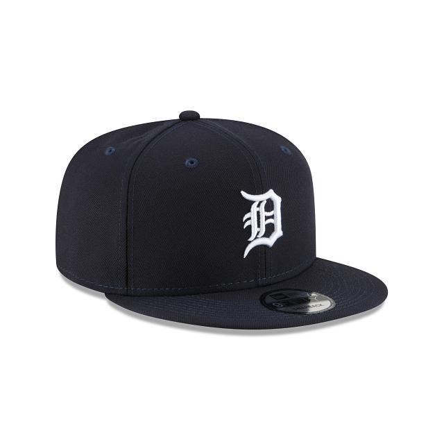 Pittsburgh Pirates Floral Undervisor 59FIFTY Fitted Hat Male Product Image