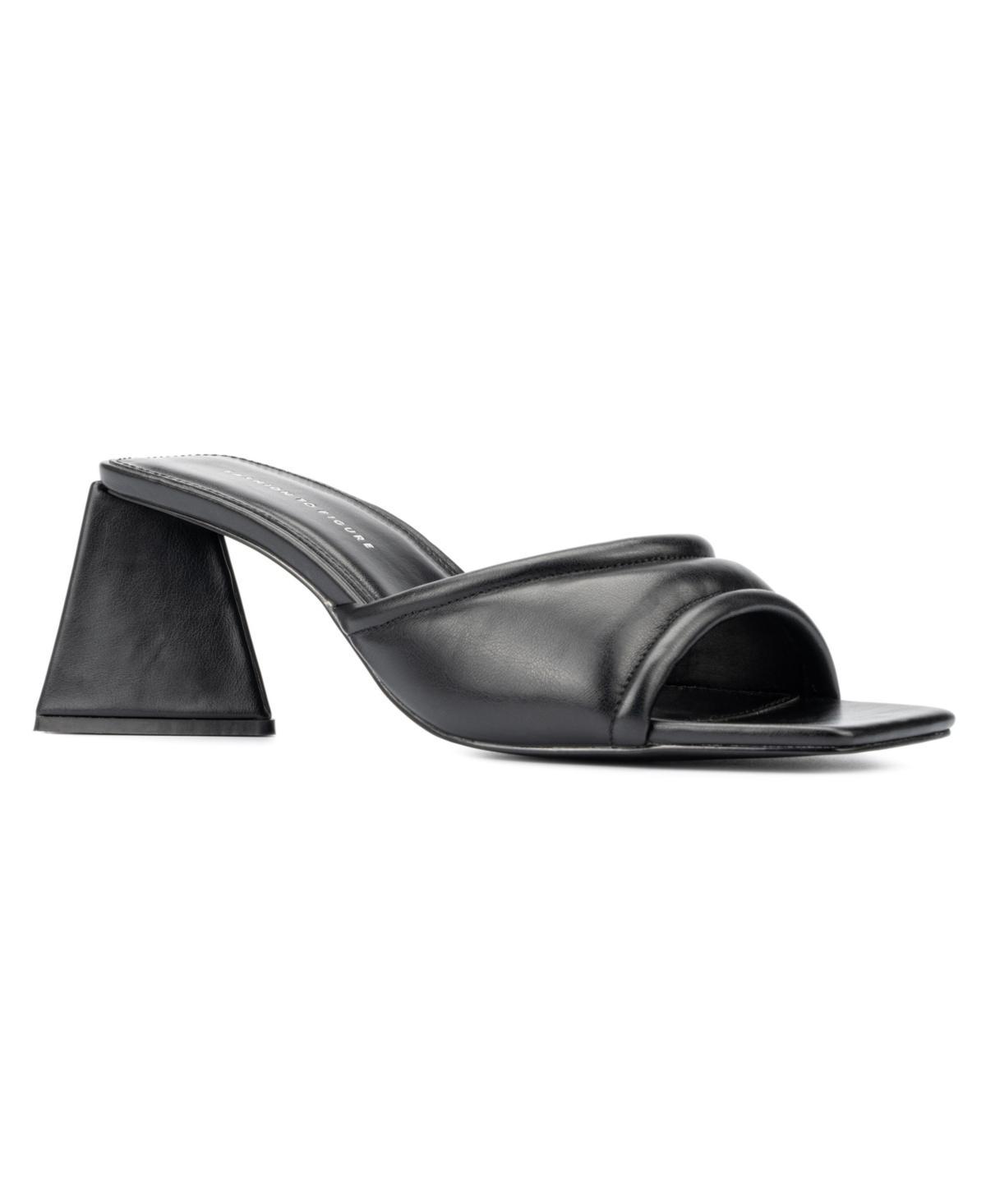 Fashion to Figure Cammi Womens Wide Width Block Heel Sandals Product Image