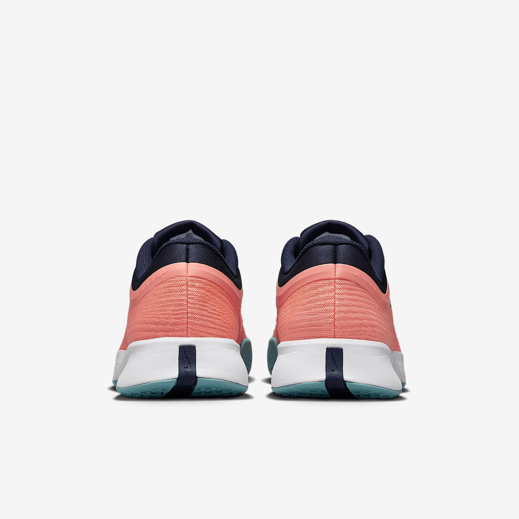 Nike Men's Vapor Pro 3 Hard Court Tennis Shoes Product Image