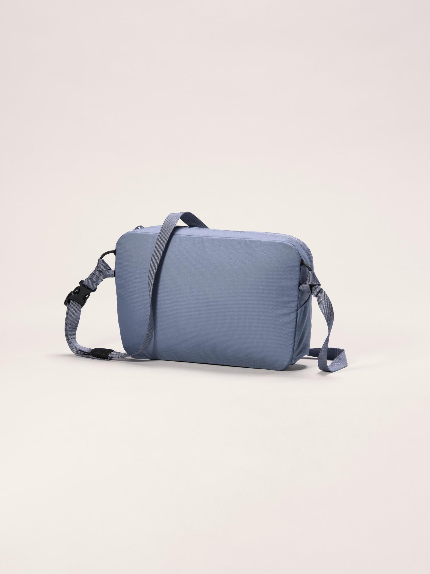 Heliad Crossbody Bag Product Image