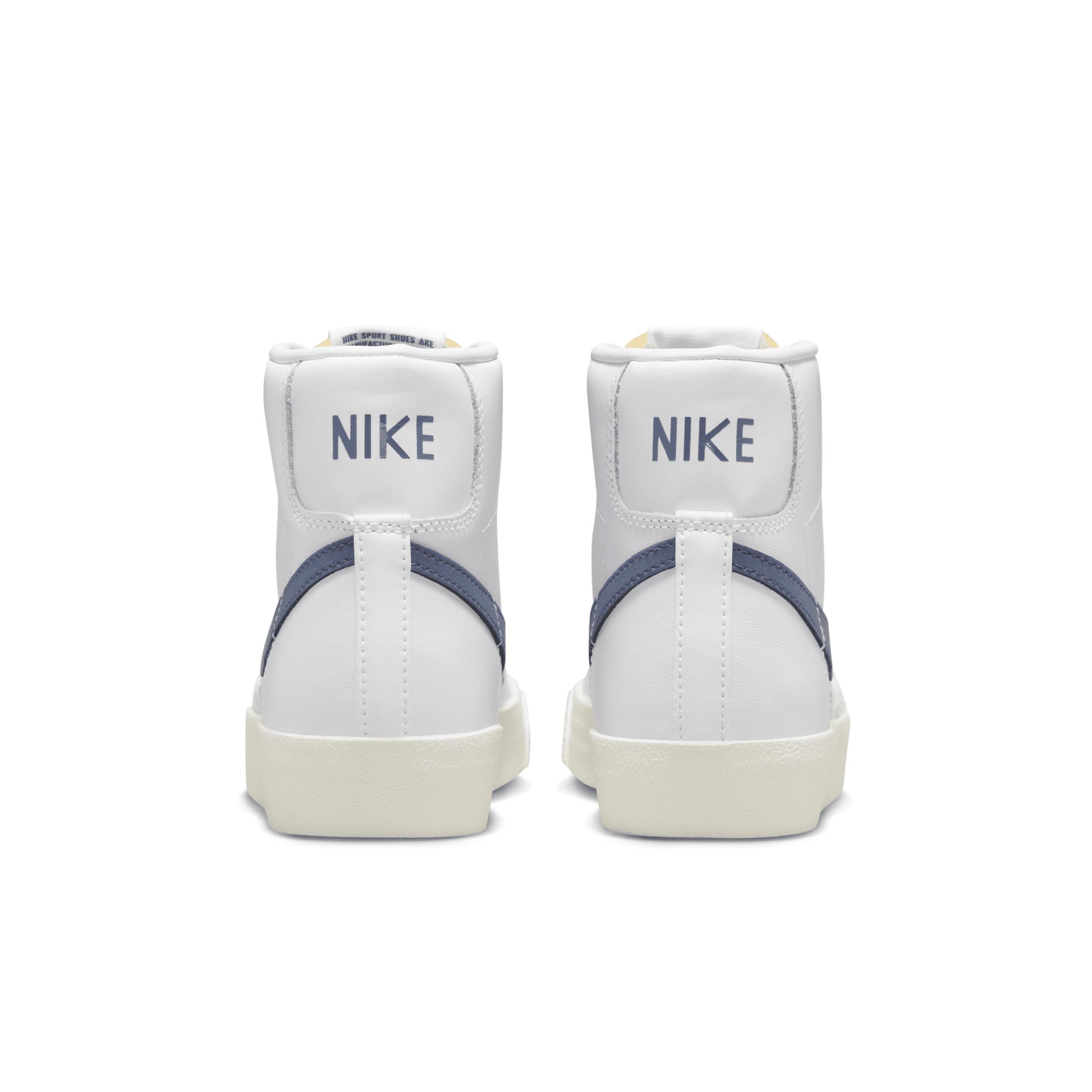 Nike Blazer Mid 77 sneakers Product Image