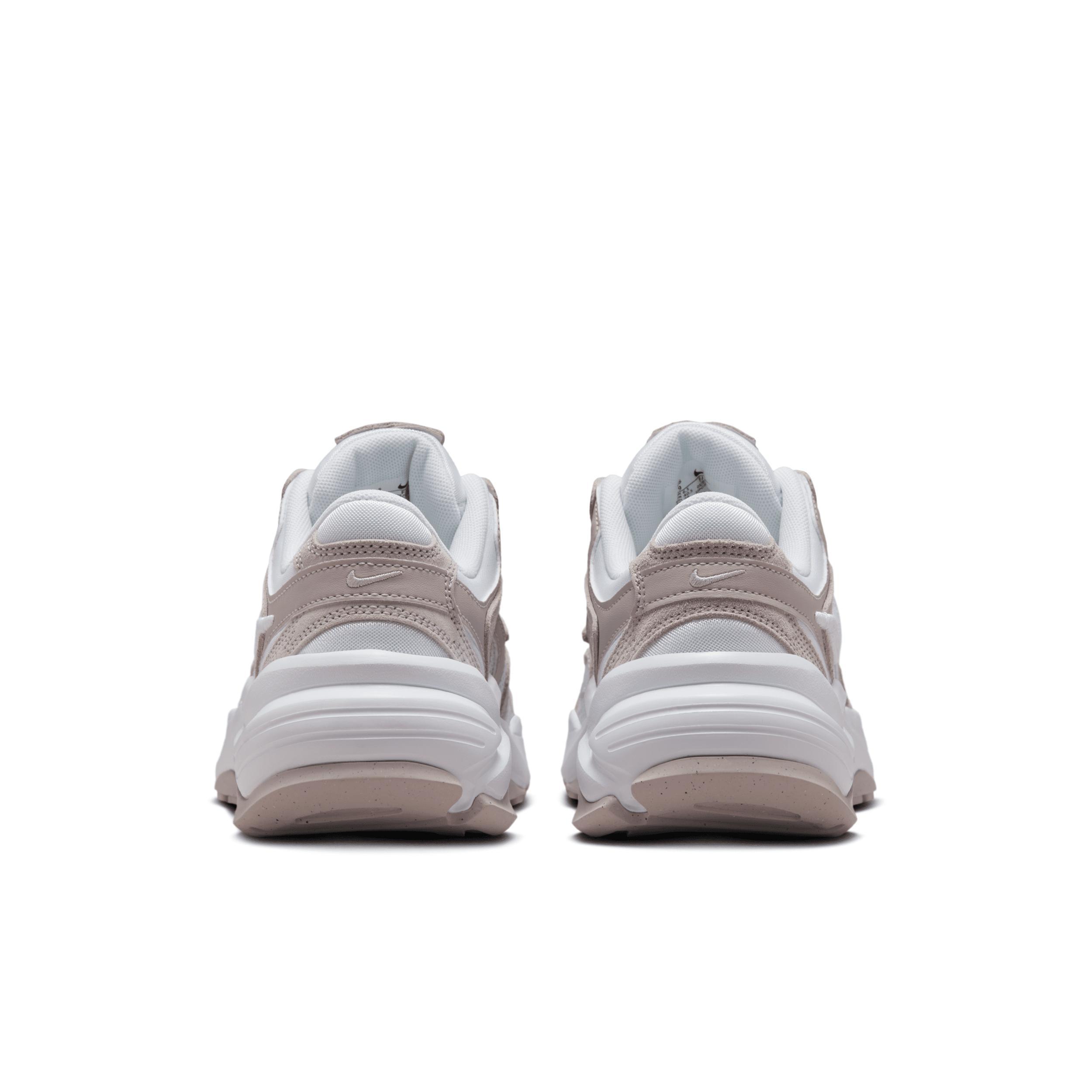 Nike Women's AL8 Shoes Product Image