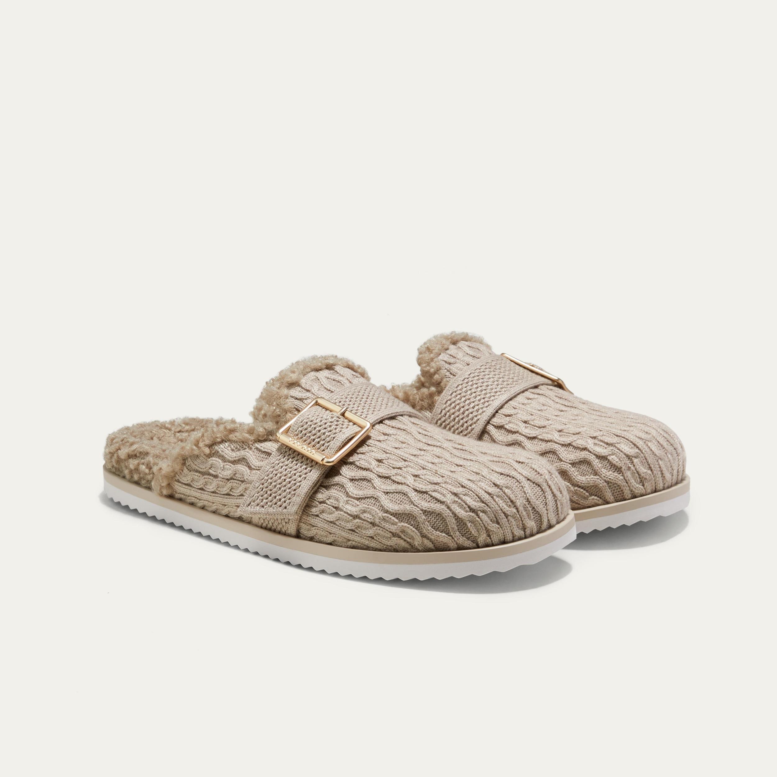 Round-Toe Wool Slippers (Hazel) Product Image