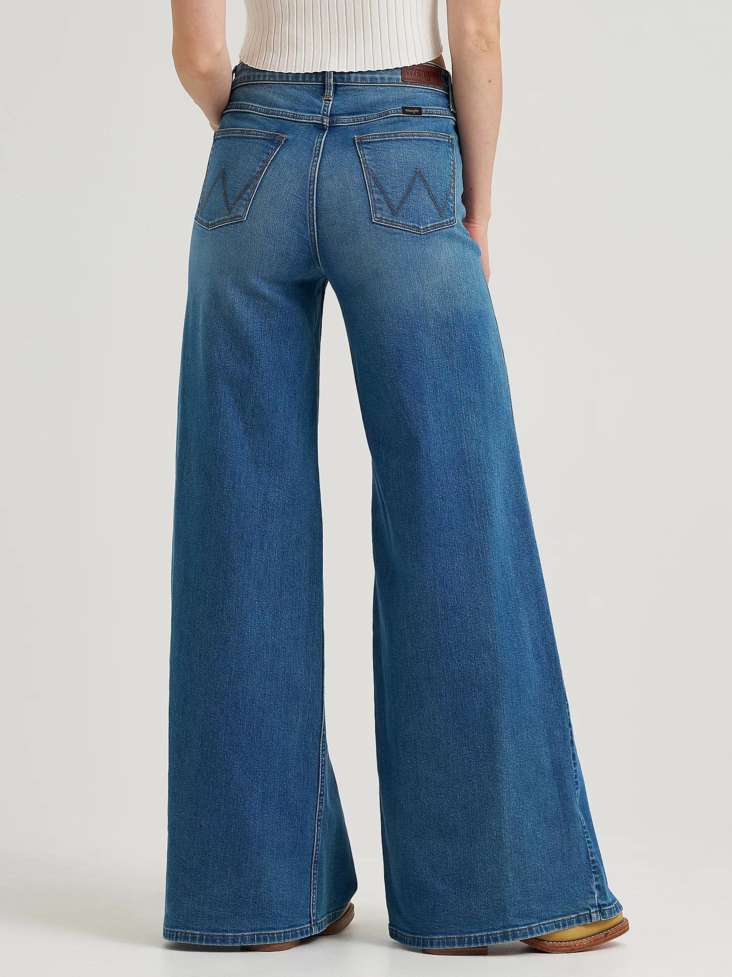 Women's Patch Pocket Wide Leg Jean | Women's JEANS | Wrangler® Product Image
