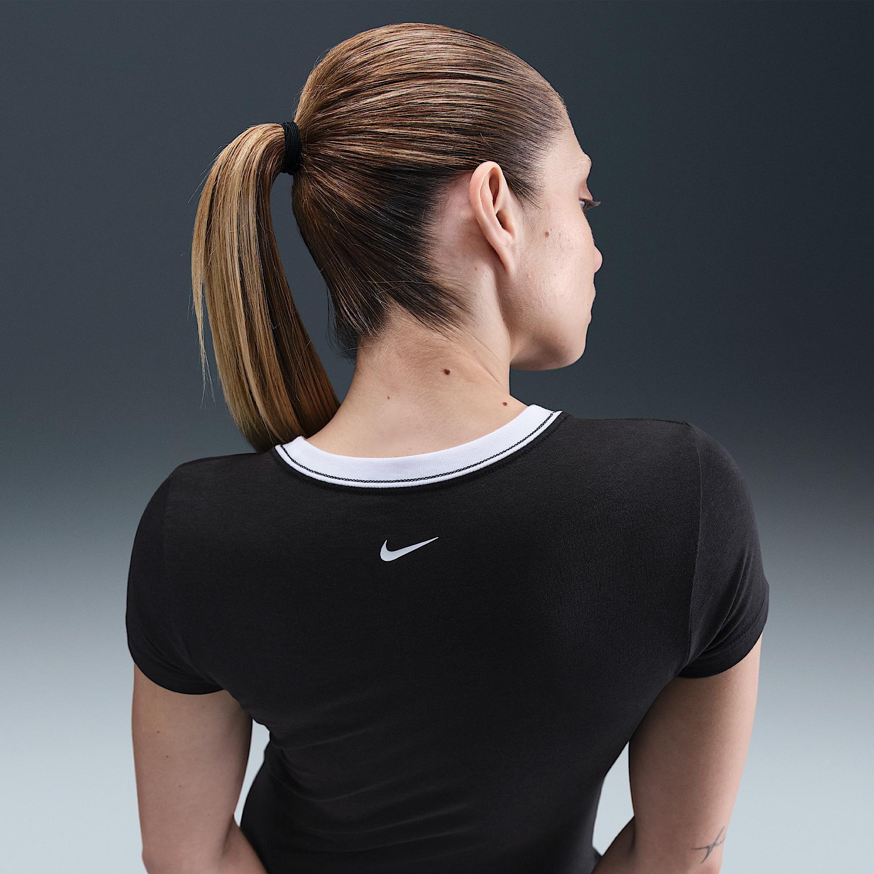 Women's Nike Sportswear Chill Knit Slim Cropped Graphic T-Shirt Product Image