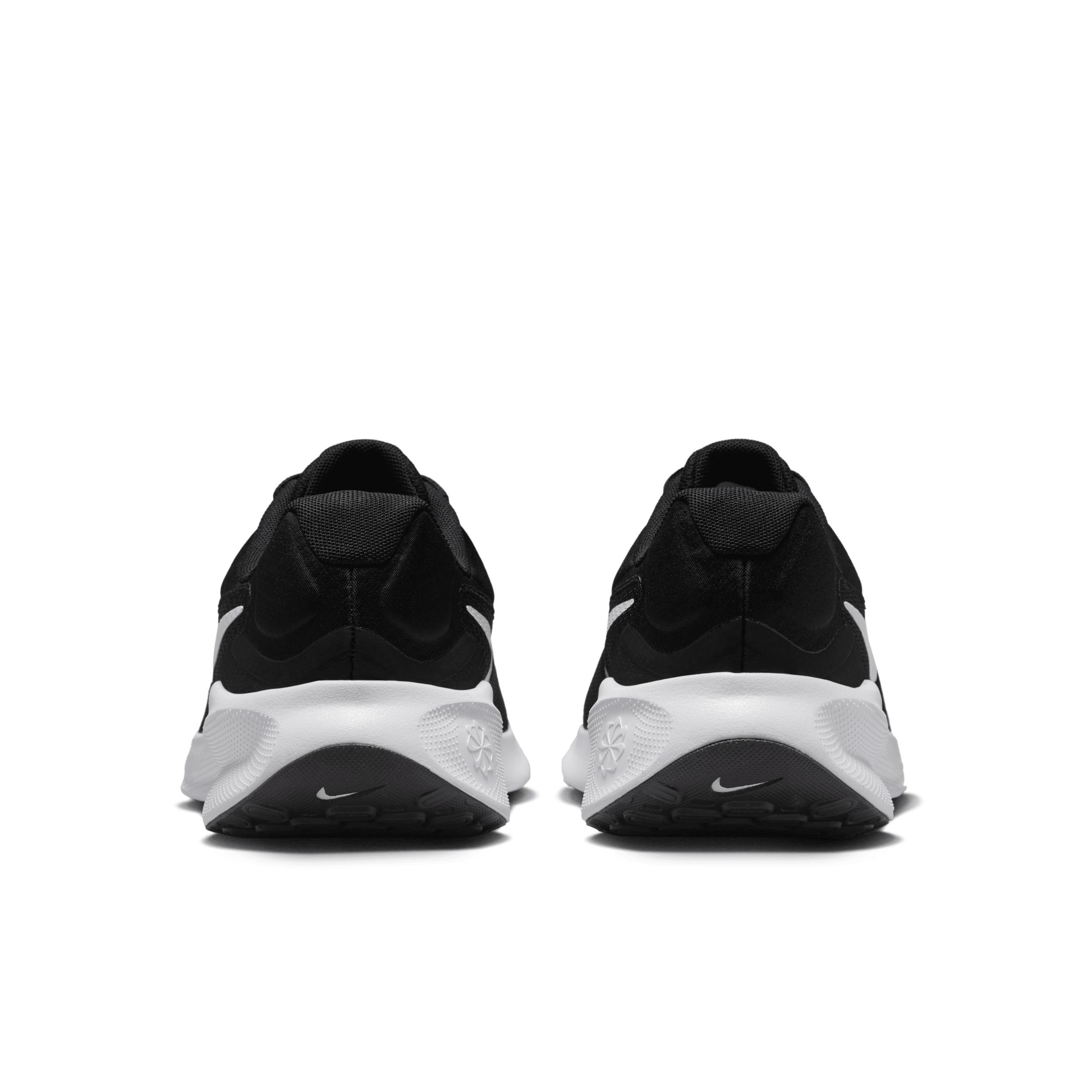 Nike Revolution 7 Women's Running Shoes, Size: 8.5 Wide, Black Product Image