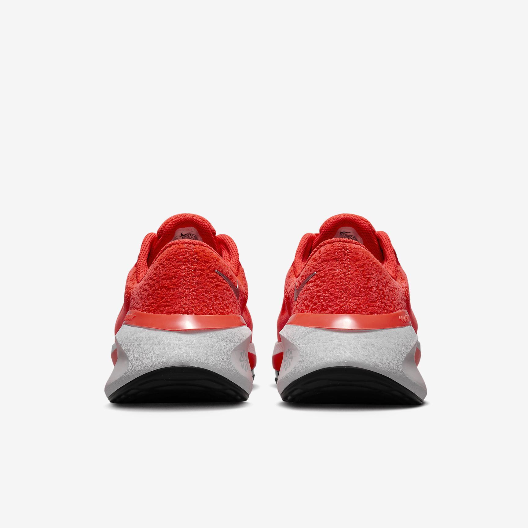 Nike Versair Women's Workout Shoes Product Image
