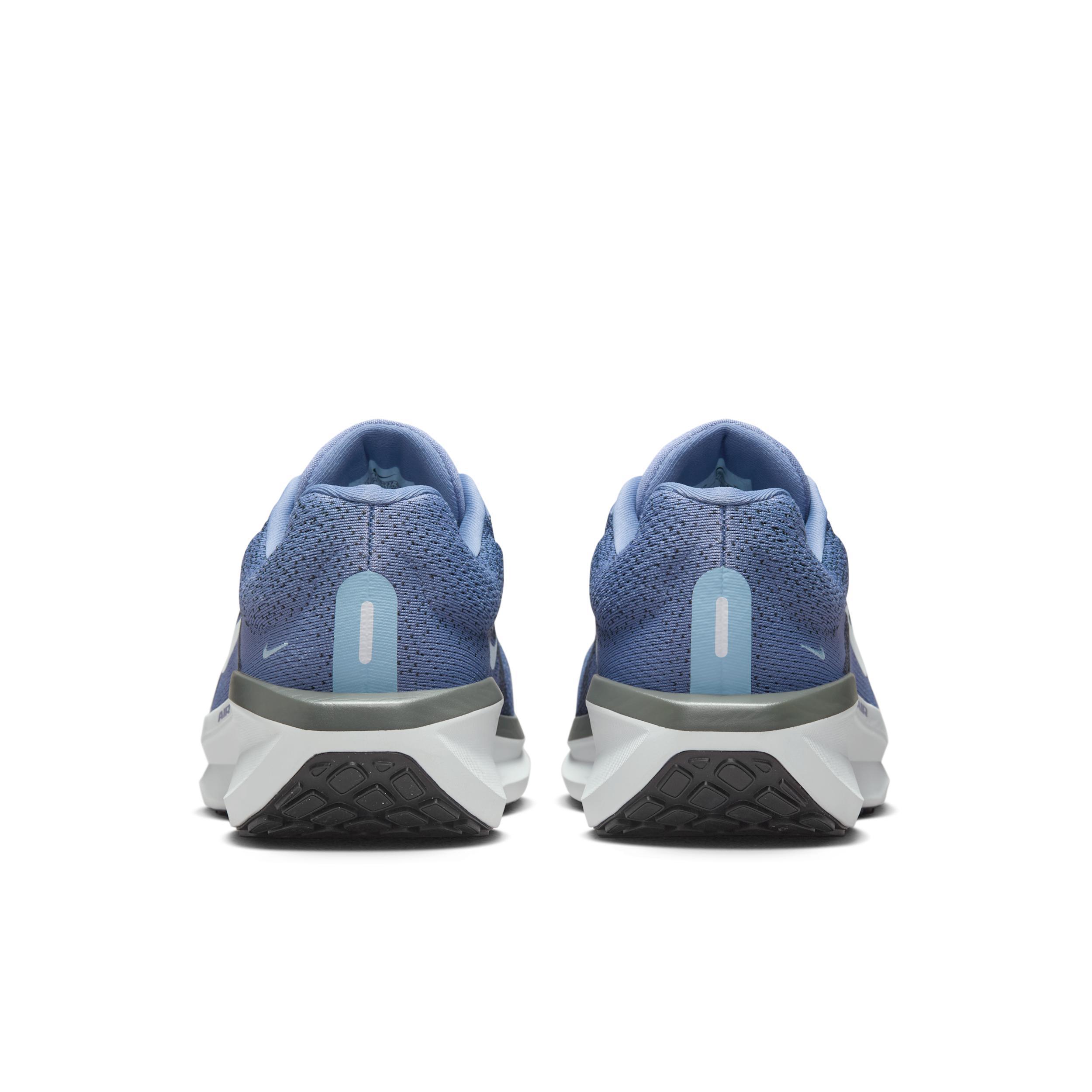 Nike Men's Winflo 11 Road Running Shoes (Extra Wide) Product Image