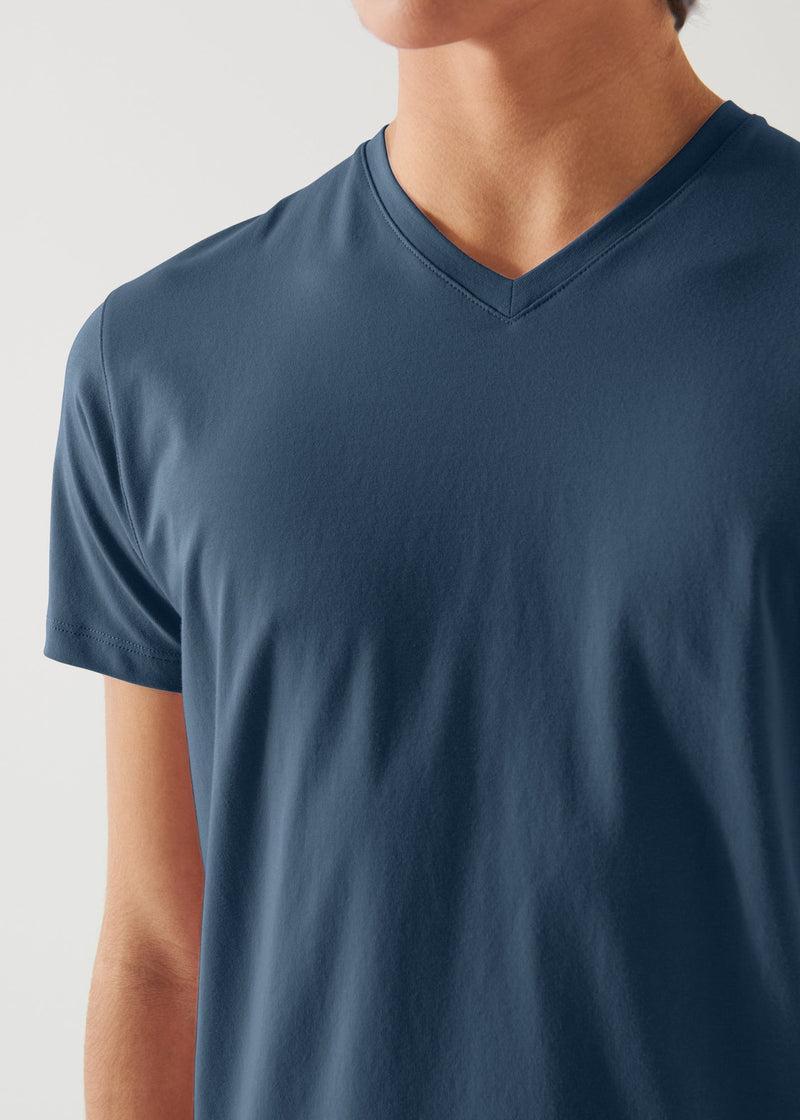 Patrick Assaraf Iconic V-Neck T-Shirt Product Image