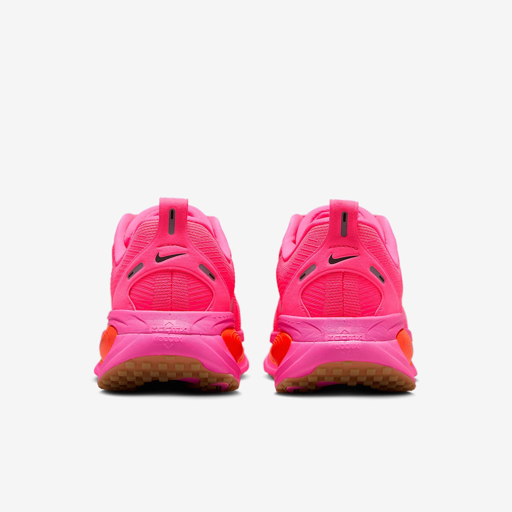 Nike Vomero 18 Women's Road Running Shoes Product Image