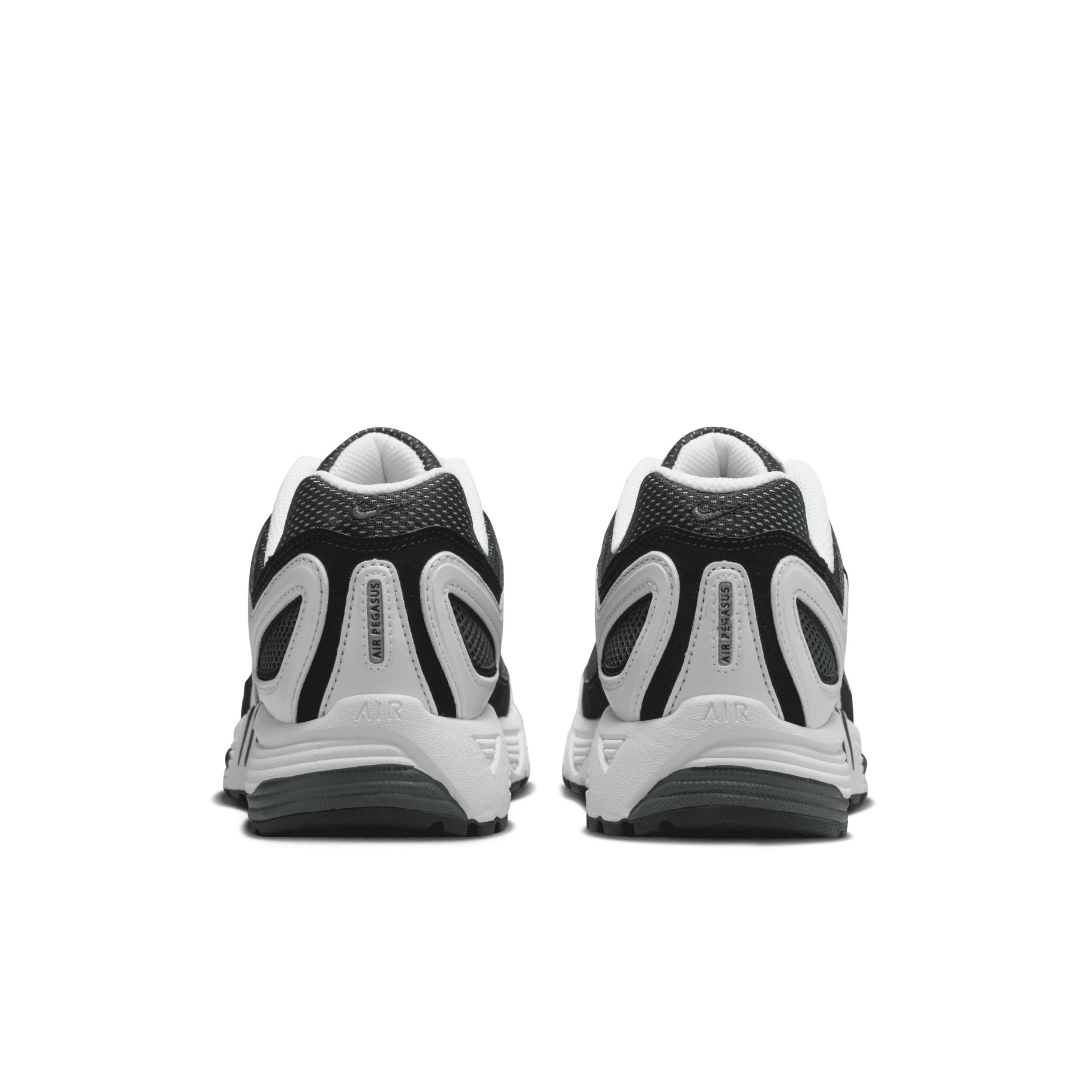 Nike Women's Air Pegasus 2005 Shoes Product Image