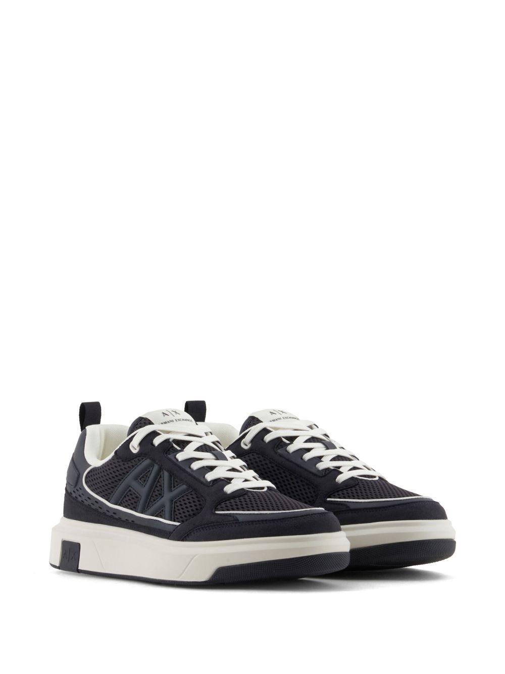 logo sneakers Product Image