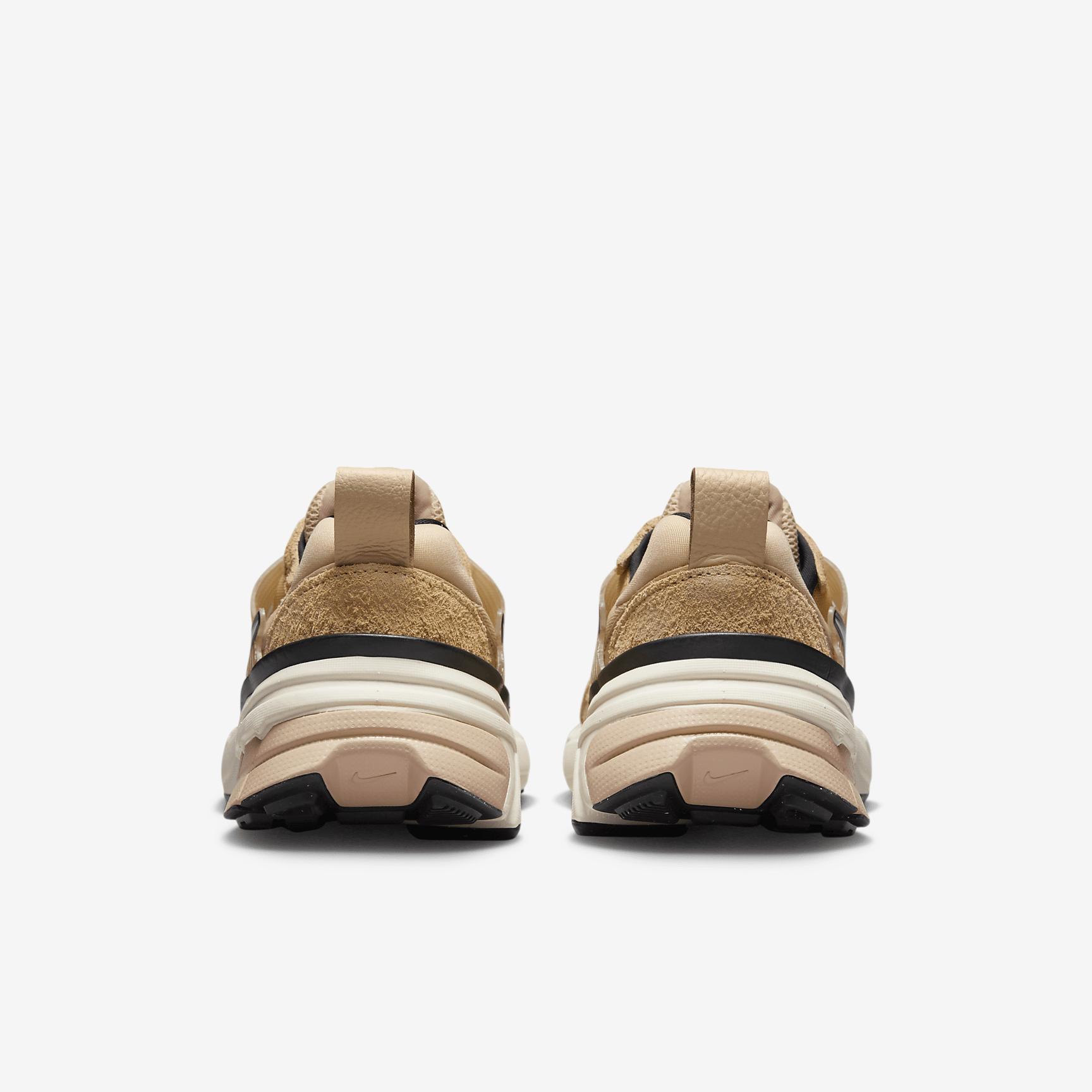 Nike V2K Run Women's Shoes Product Image