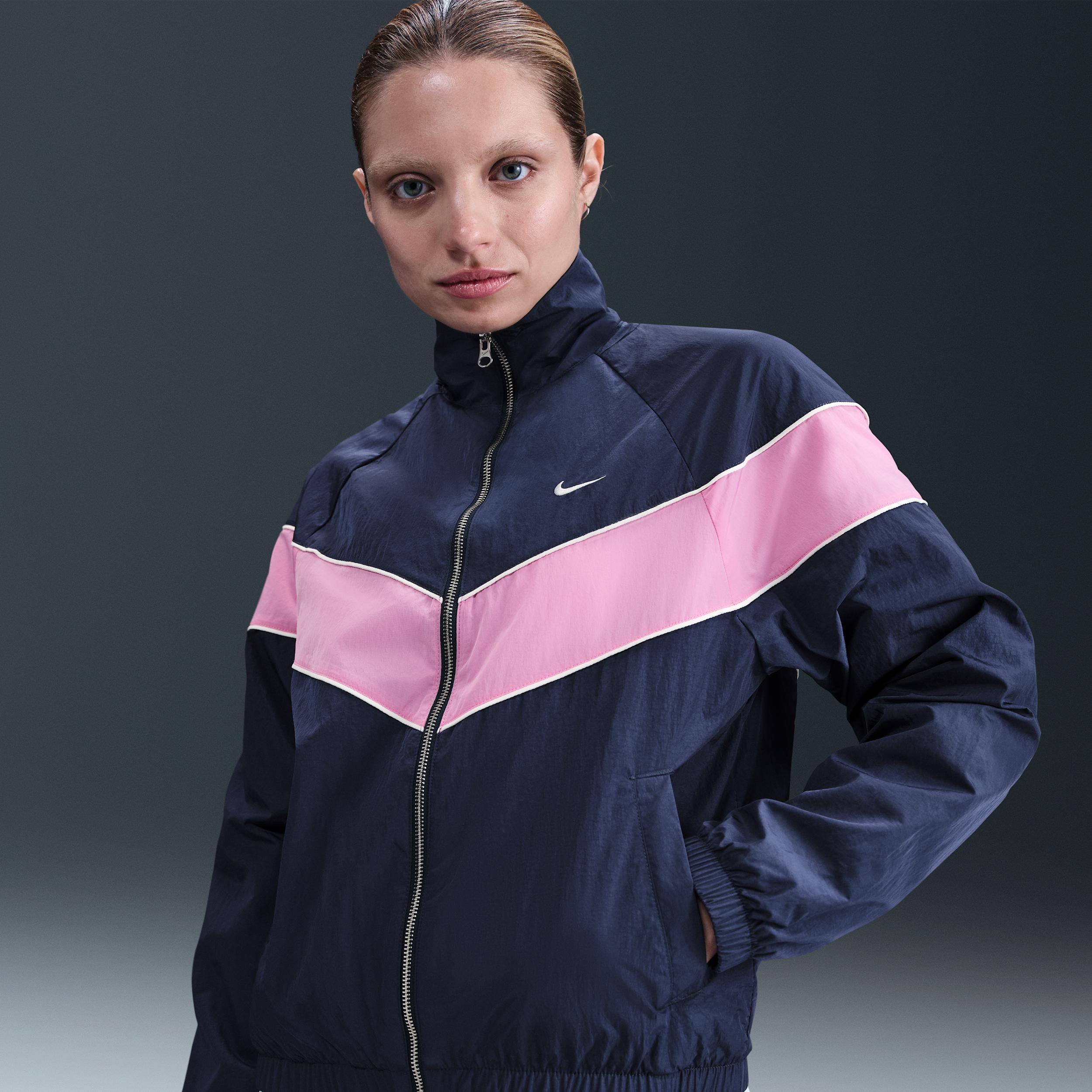 Nike Windrunner Women's Loose UV Woven Full-Zip Jacket Product Image