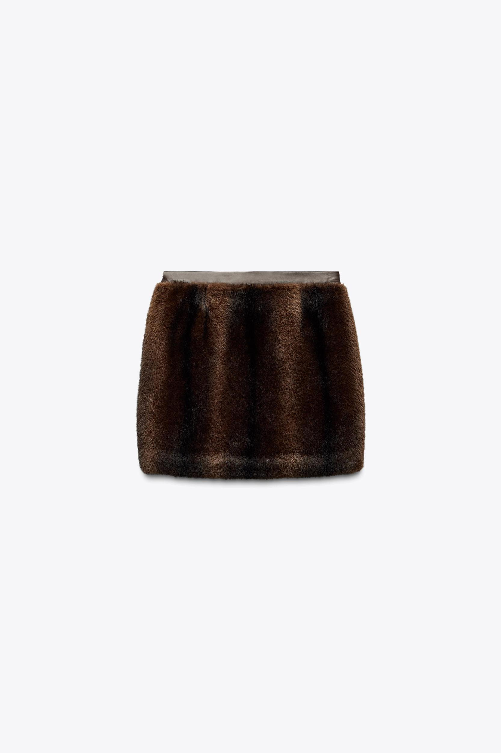 FAUX FUR SHORT SKIRT LIMITED EDITION Product Image