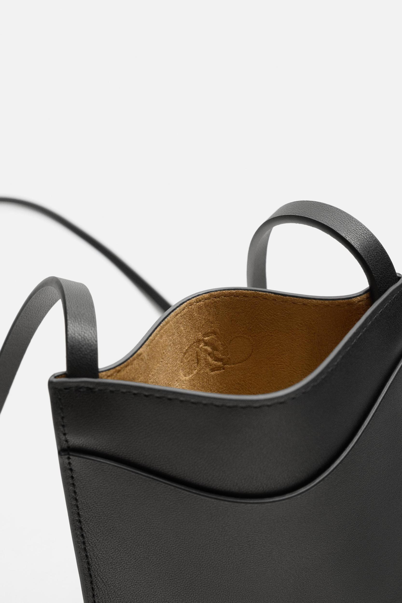 LEATHER CROSSBODY BAG Product Image