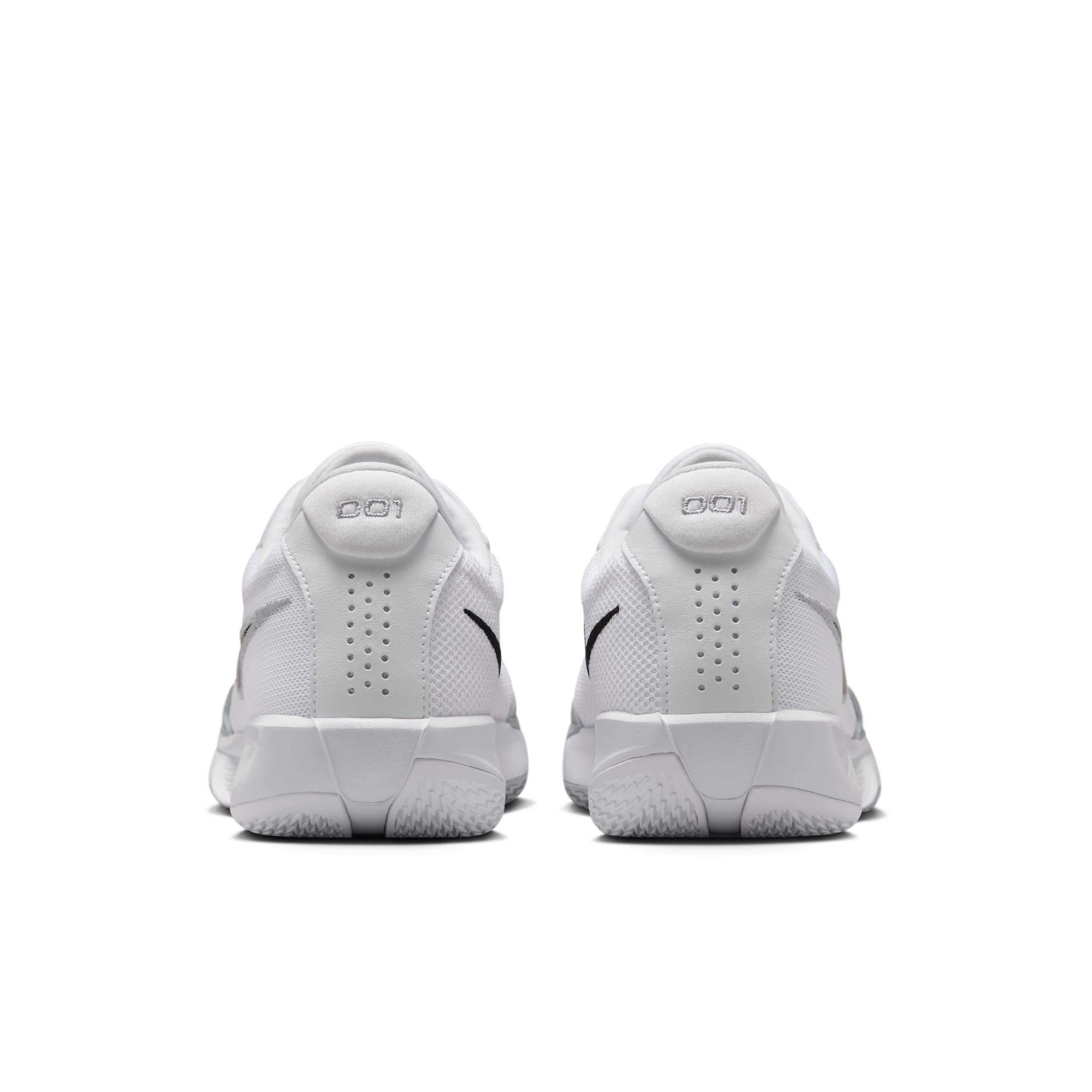 Nike Men's G.T. Cut Academy Basketball Shoes Product Image