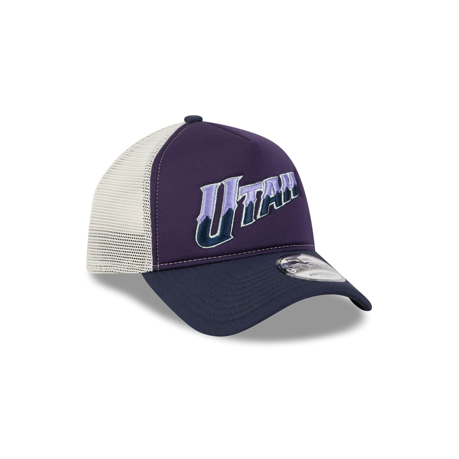 New York or Nowhere x New York Yankees White Wordmark 9FORTY A-Frame Snapback Hat Male Product Image