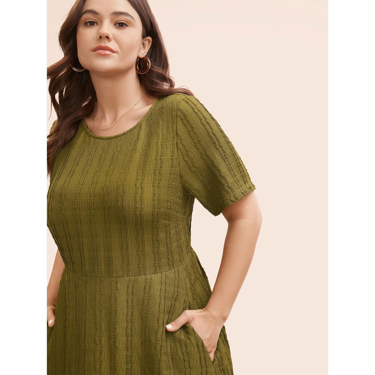 Plus Size Solid Textured Crew Neck Midi Dress DarkGreen Women Elegant Tucked seam Round Neck Short sleeve Curvy BloomChic 28/5X Product Image