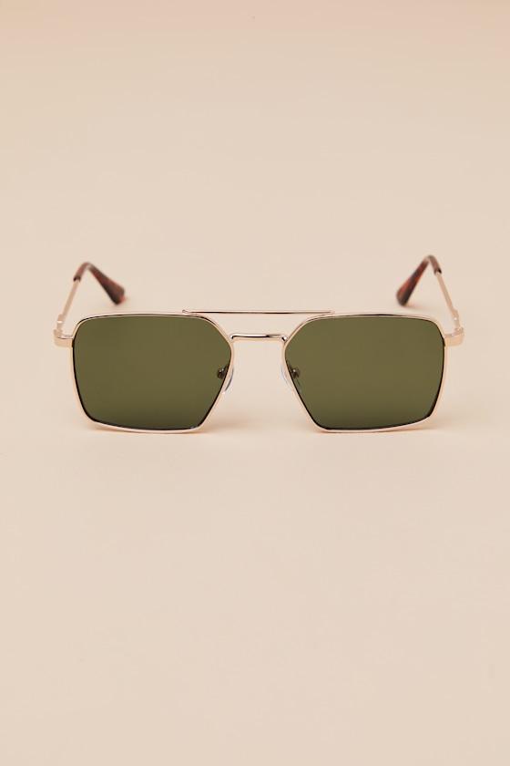 Zailey Gold Aviator Sunglasses Product Image