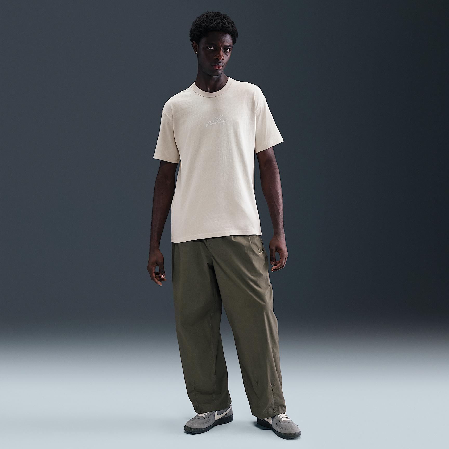 Men's Nike Sportswear Premium Essentials T-shirt Product Image