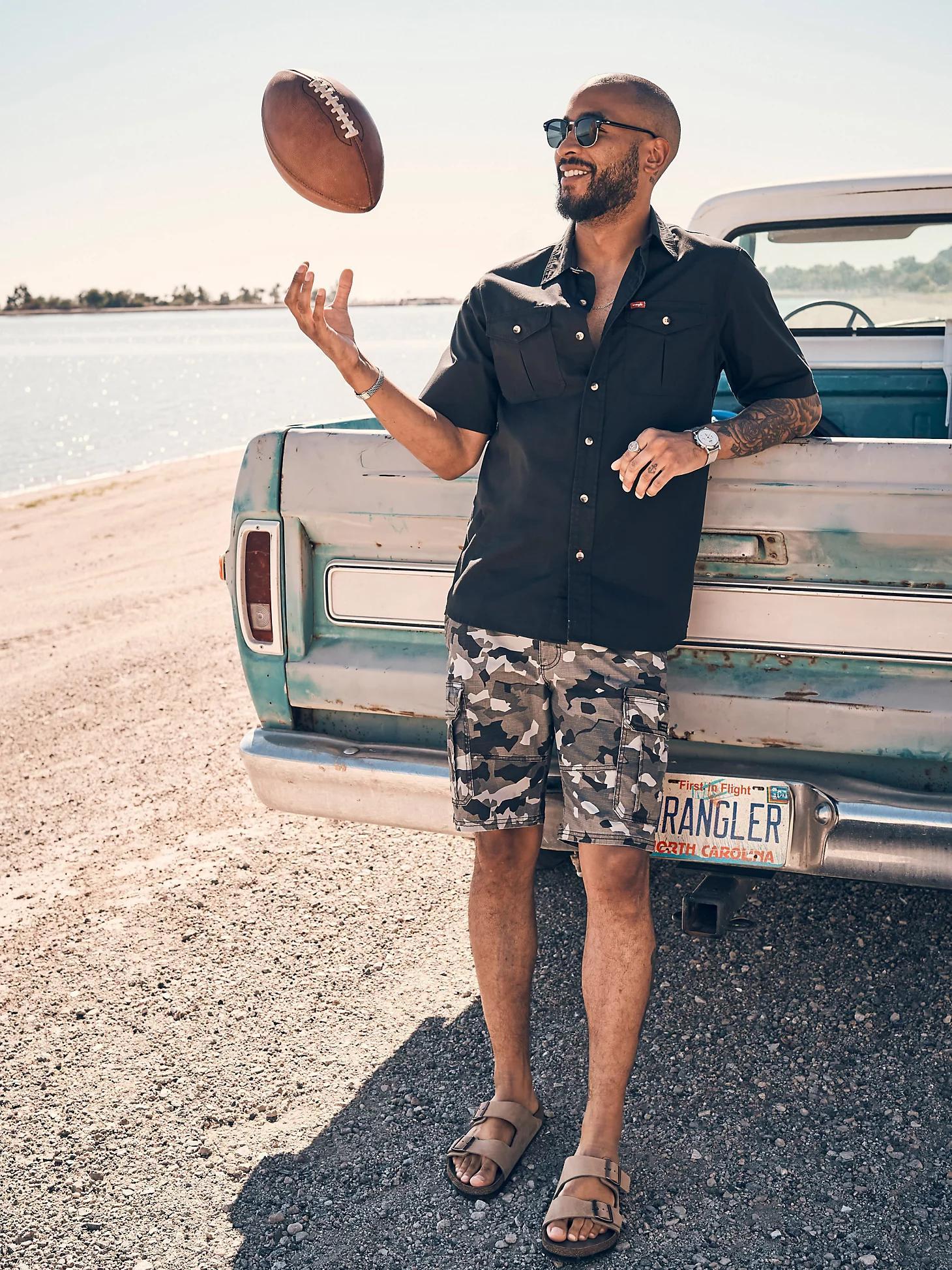 Men's Five Star Premium Cargo Short | Men's SHORTS | Wrangler® Product Image