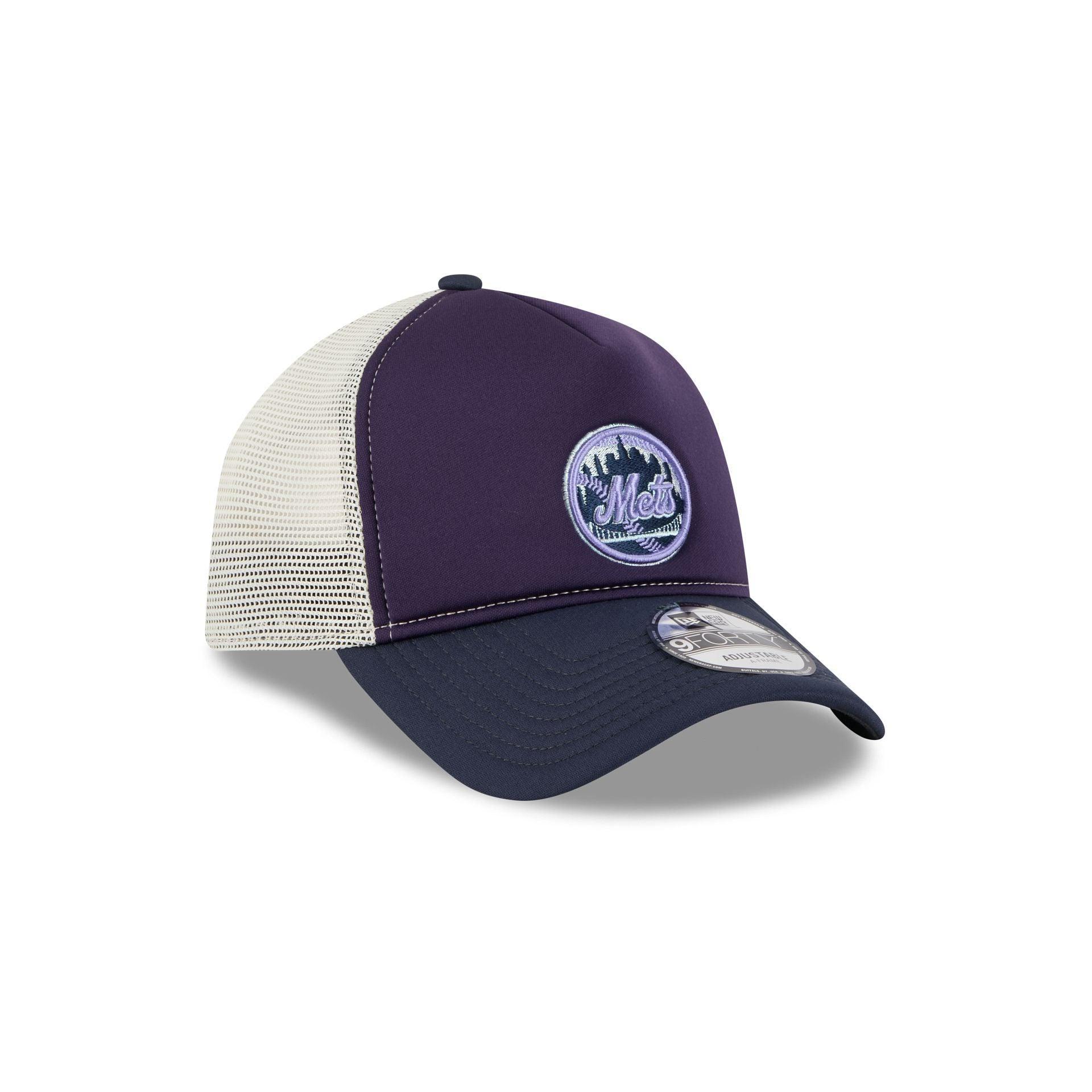 New York or Nowhere x New York Yankees White Wordmark 9FORTY A-Frame Snapback Hat Male Product Image
