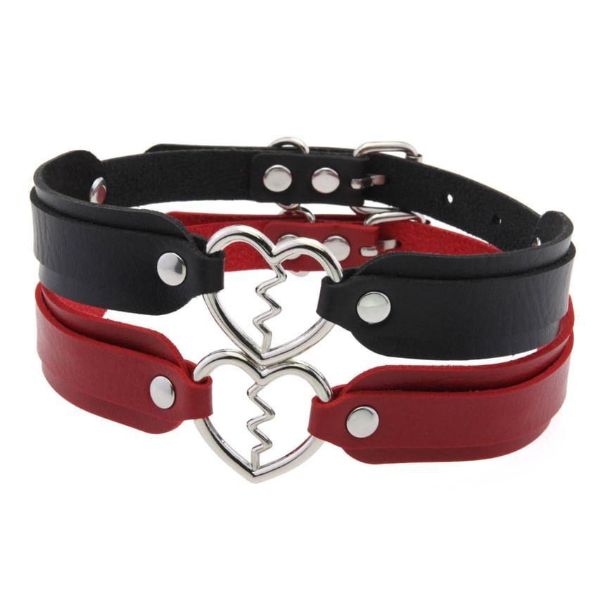 Heart-Shaped Faux Leather Choker Product Image