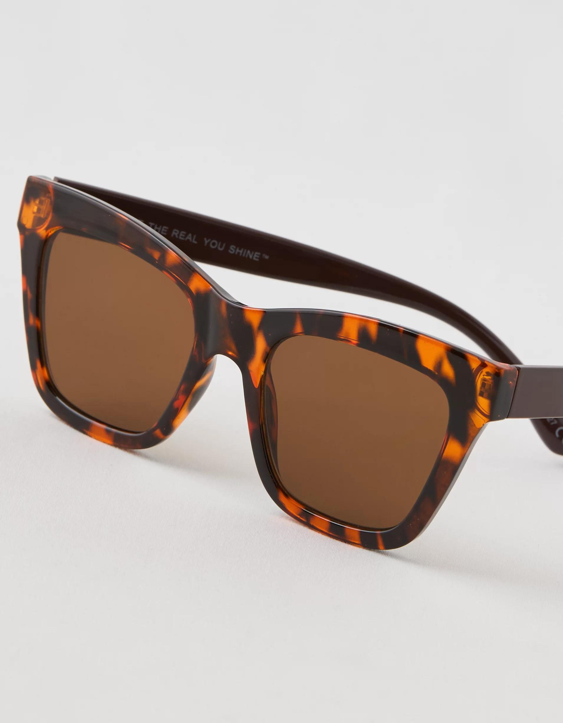Aerie Dream On Sunglasses Product Image
