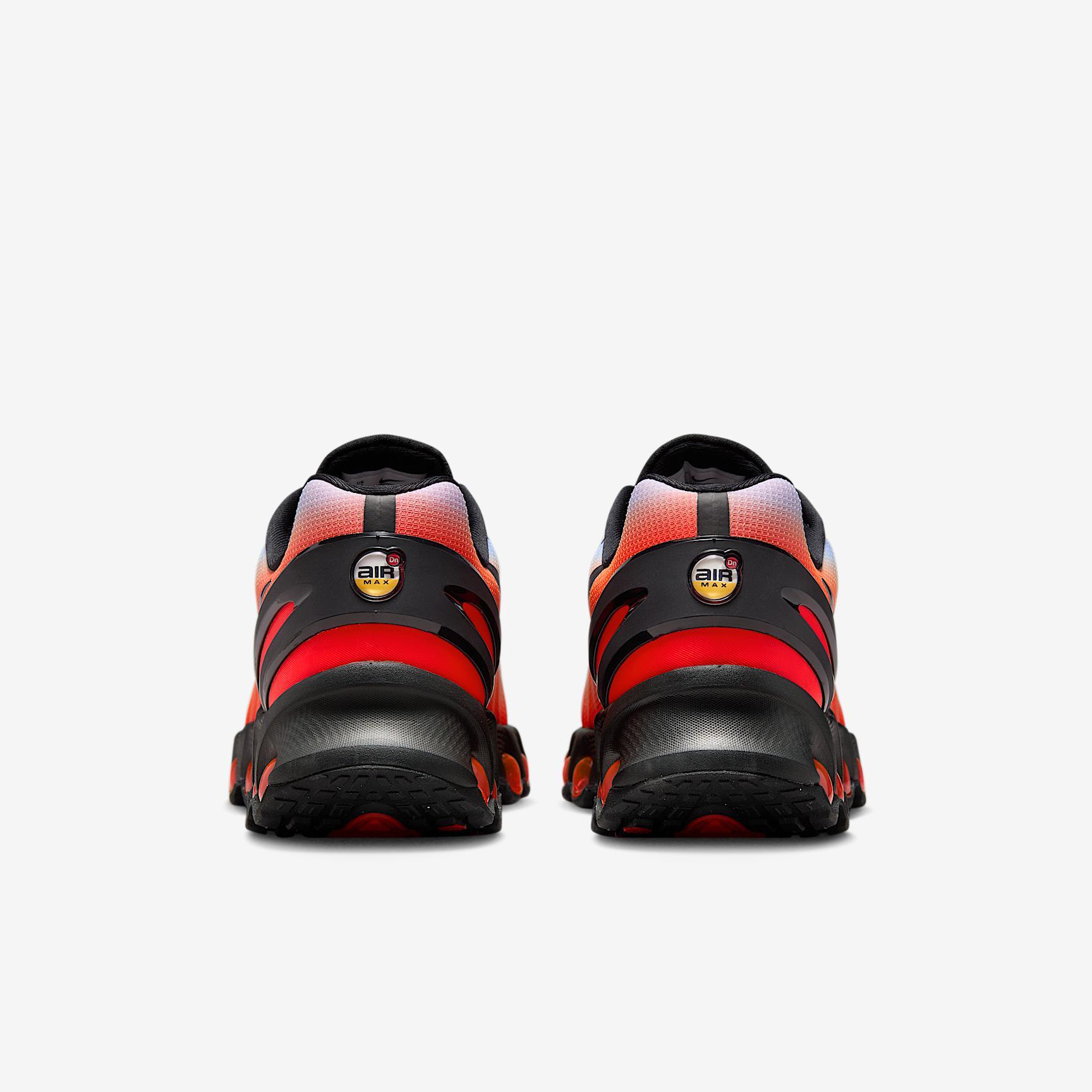 Nike Men's Air Max Dn8 Shoes Product Image