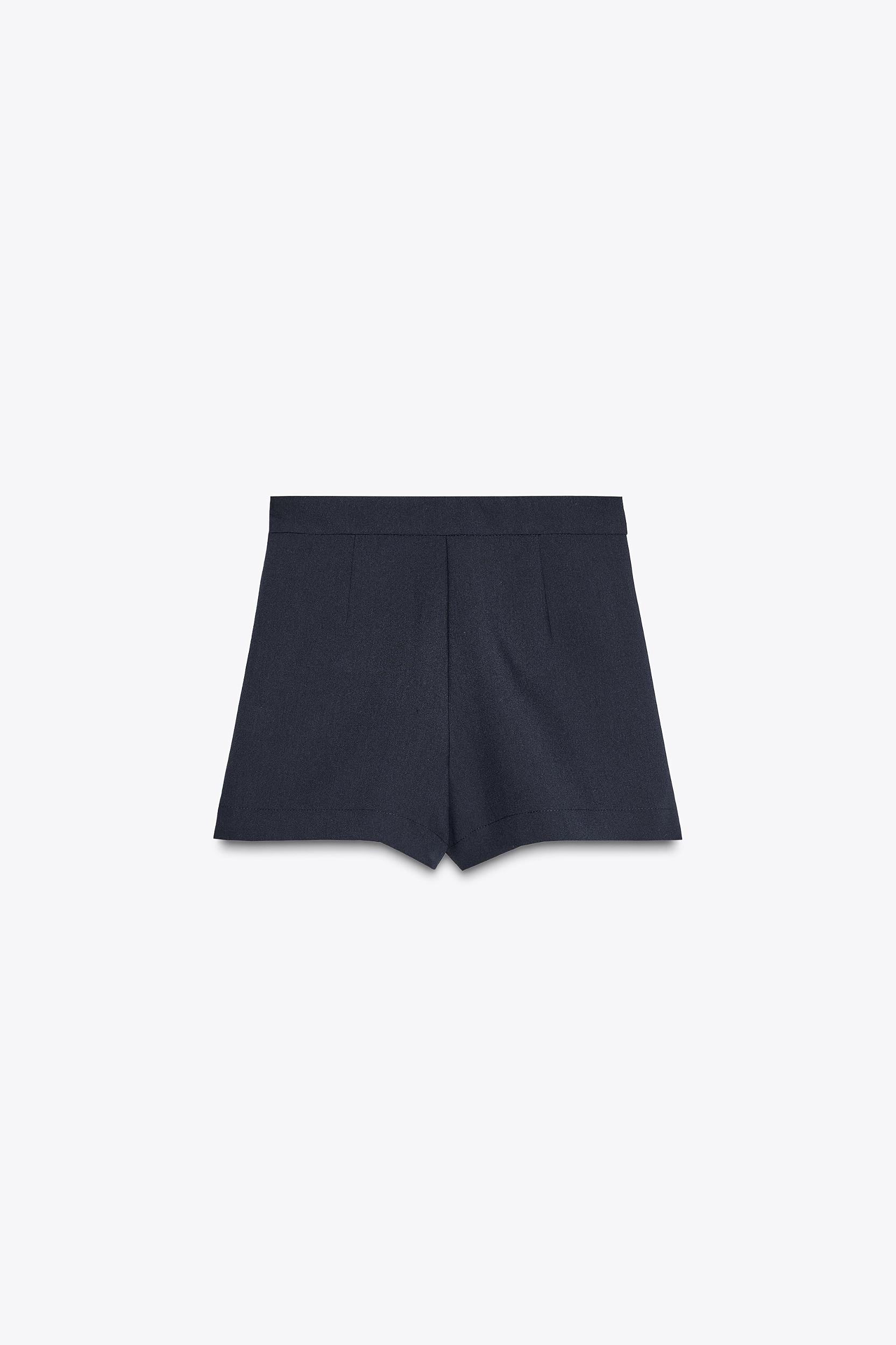 SPLIT SKIRT WITH BUTTONS Product Image