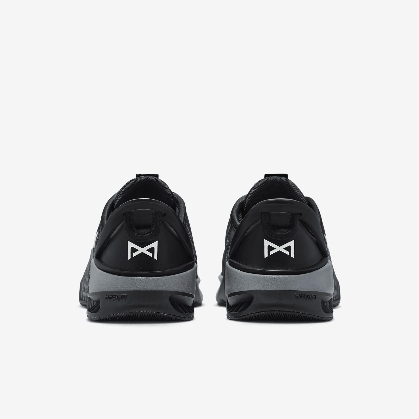 Nike Metcon 9 EasyOn Men's Workout Shoes Product Image