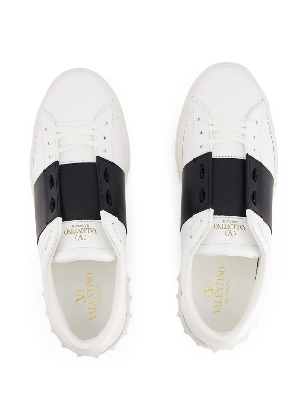 Open leather sneakers Product Image