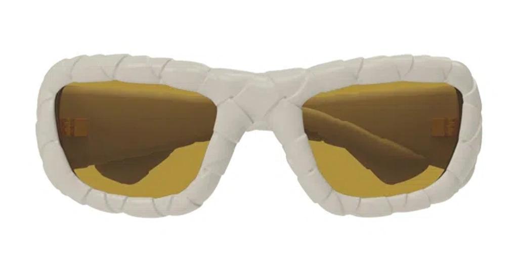 BOTTEGA VENETA Sunglasses In White Product Image