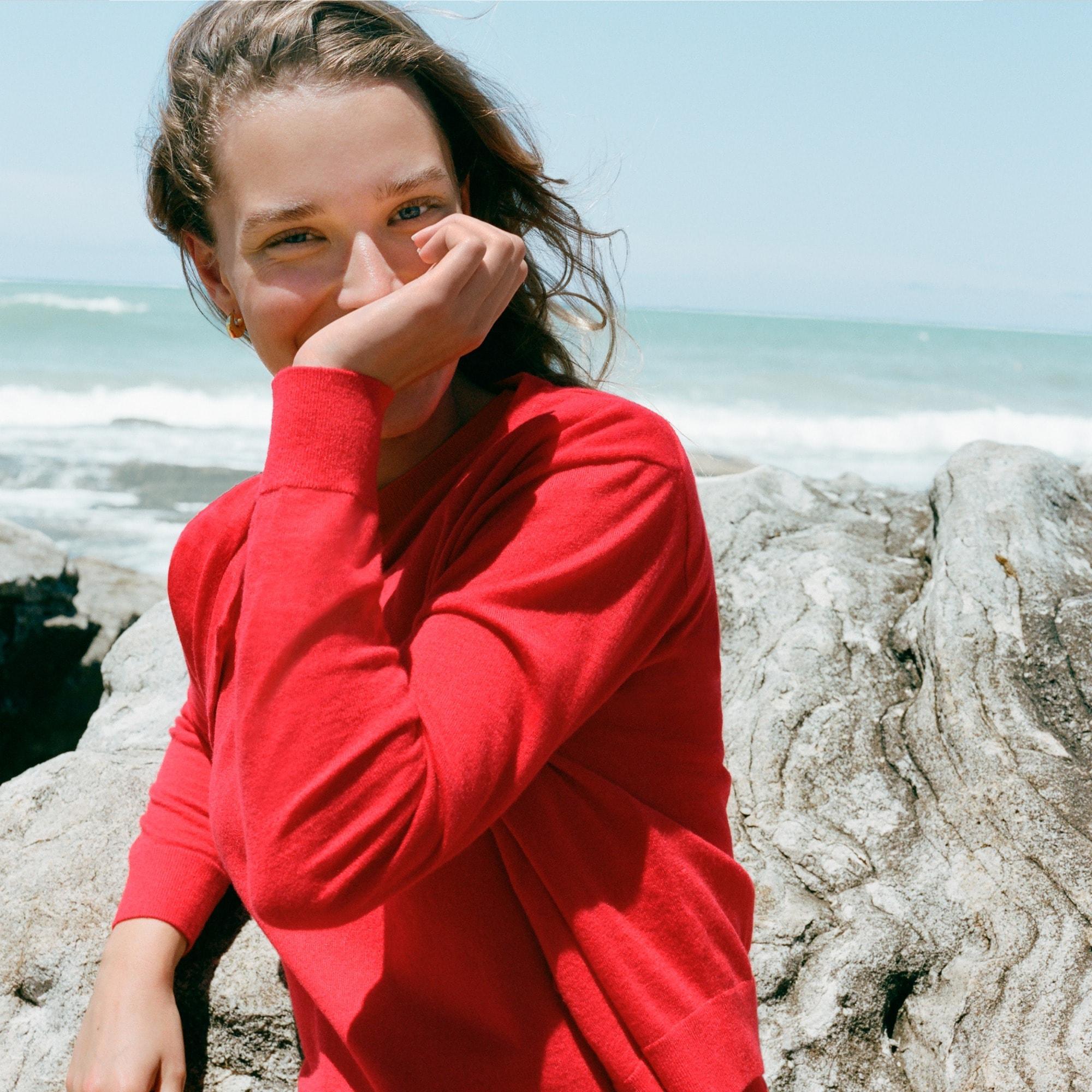 Featherweight cashmere cardigan Product Image