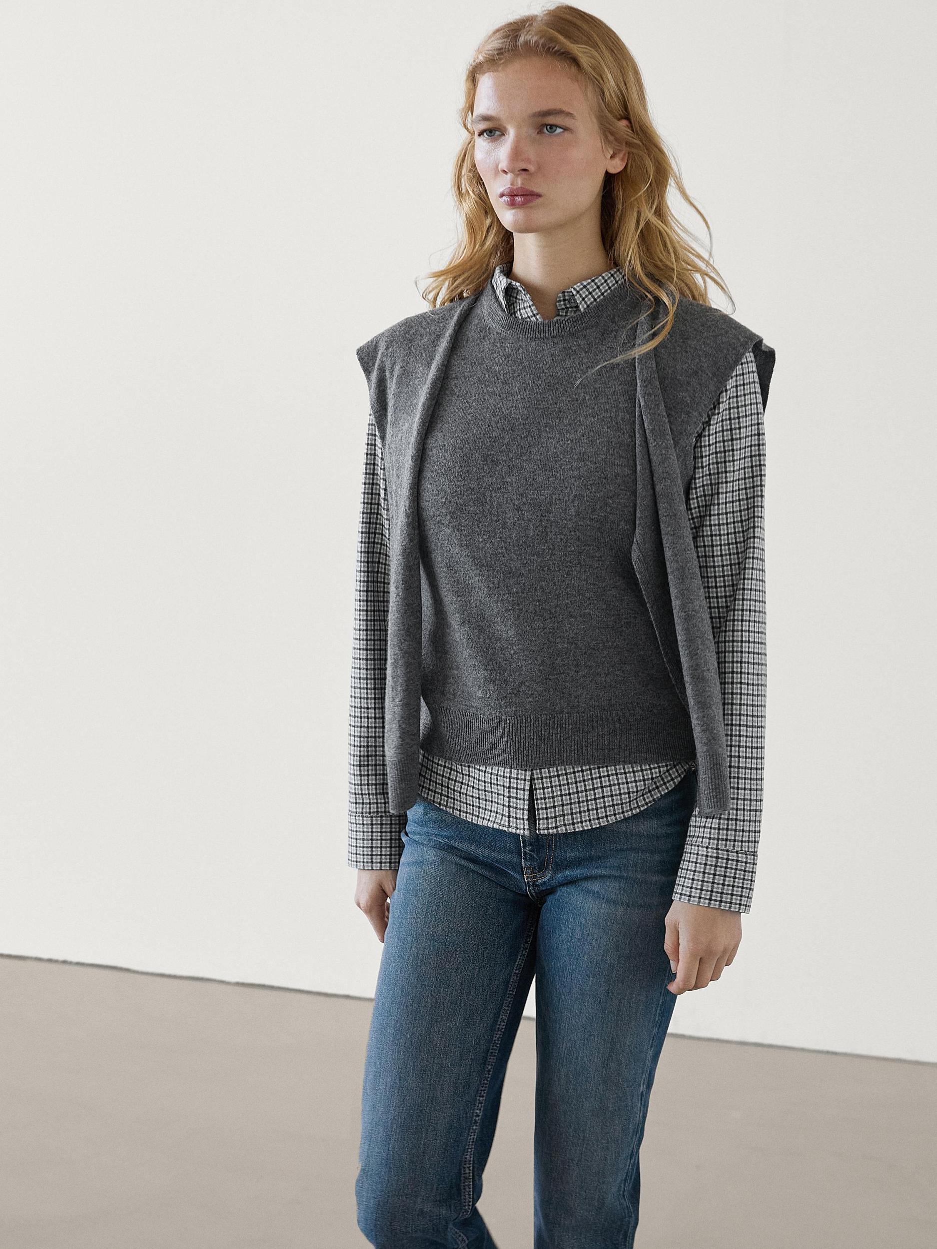 Wool blend vest with sweater Product Image